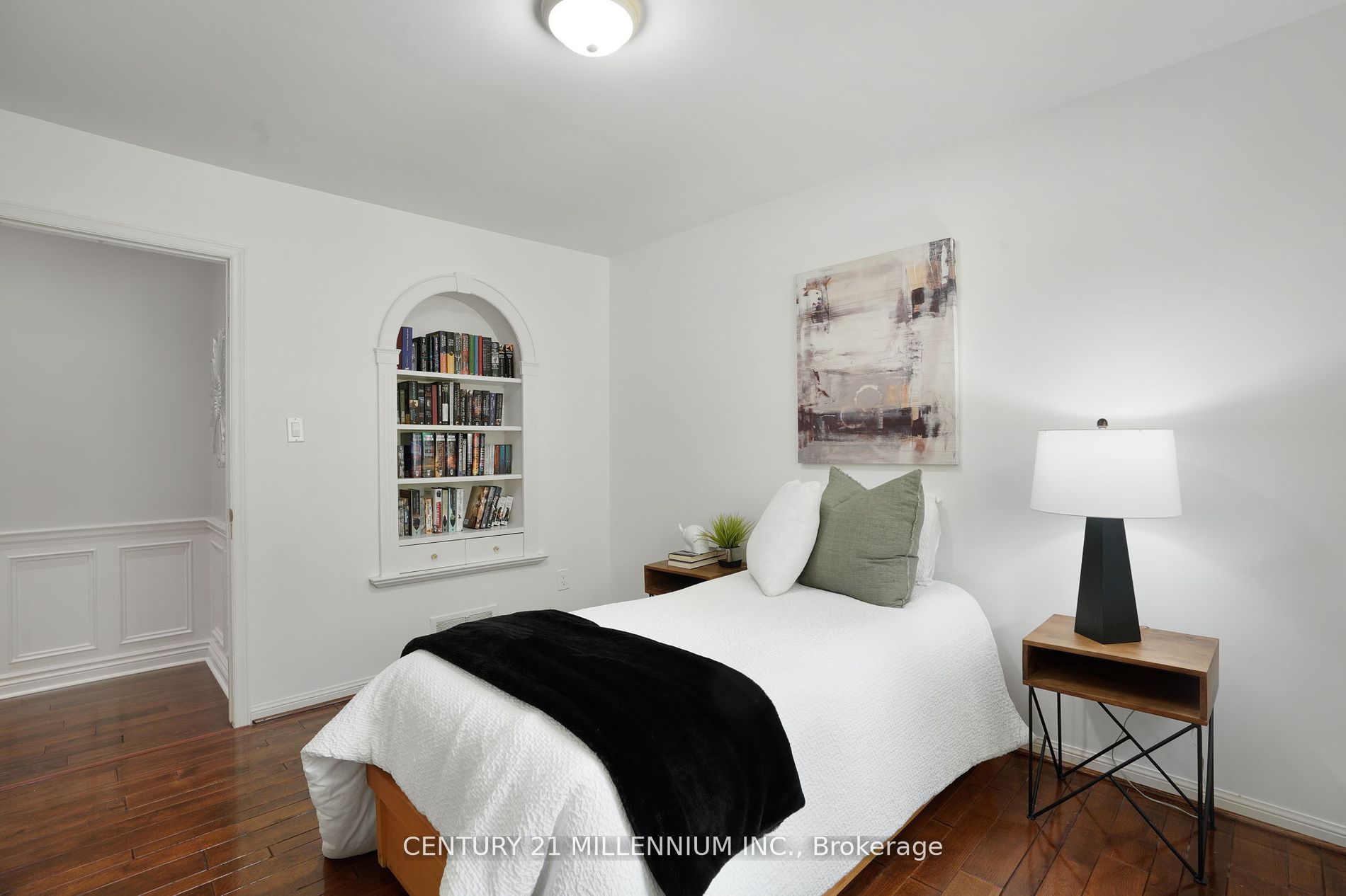 1446 Durham St Property Photo 10