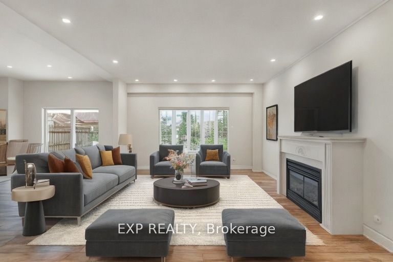 1002 Vickerman Way Property Photo 23