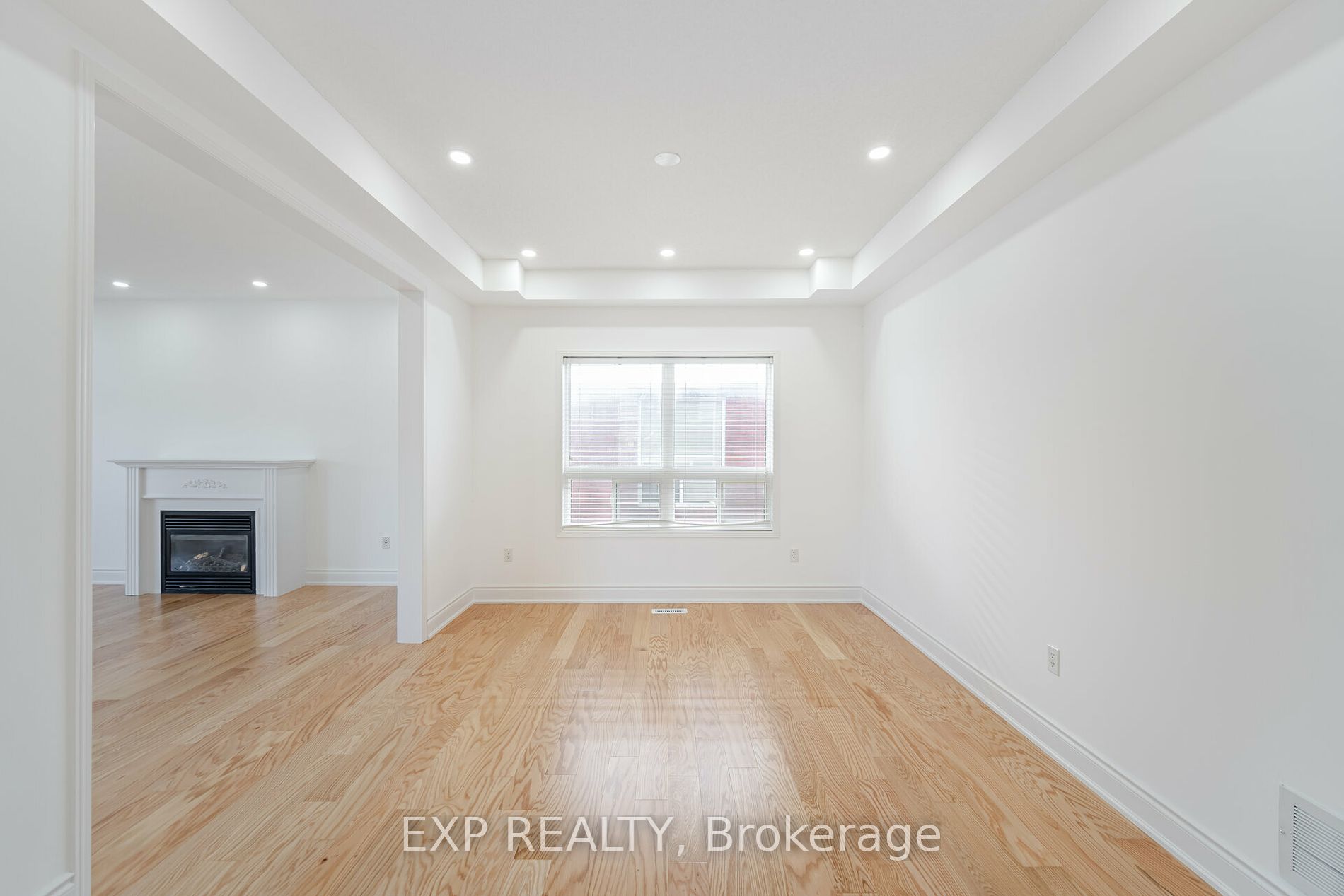 1002 Vickerman Way Property Photo 26