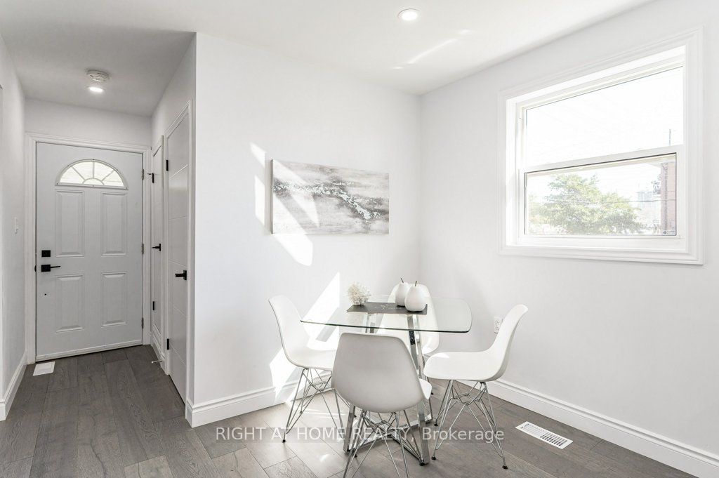 435 Evans Avenue Property Photo 6