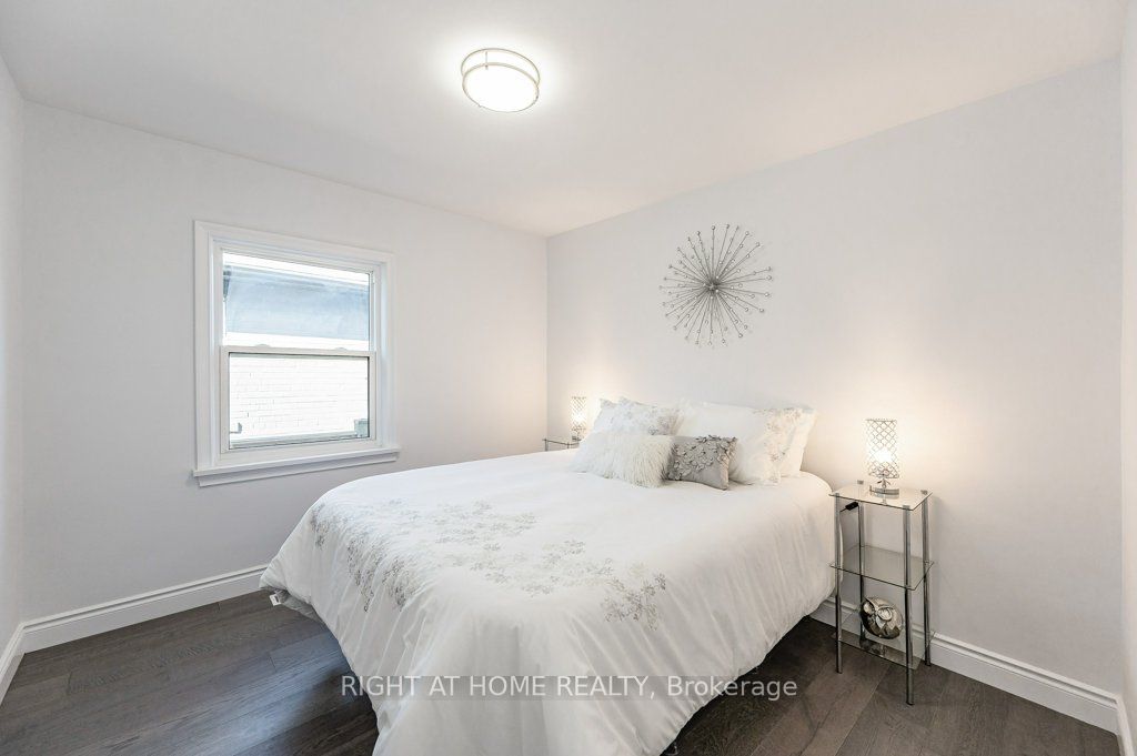 435 Evans Avenue Property Photo 10