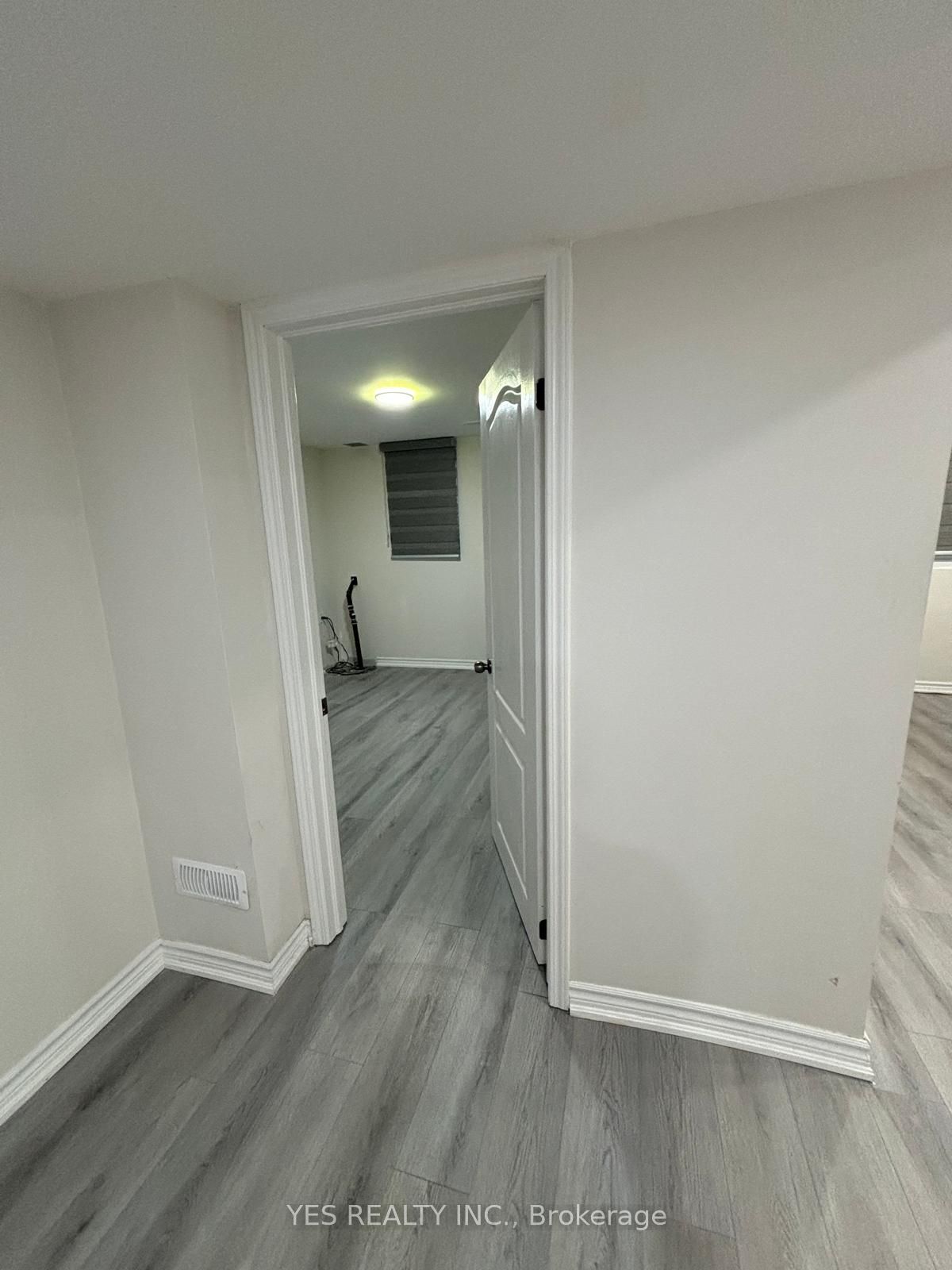 1273 Whitney Terrace Property Photo 10