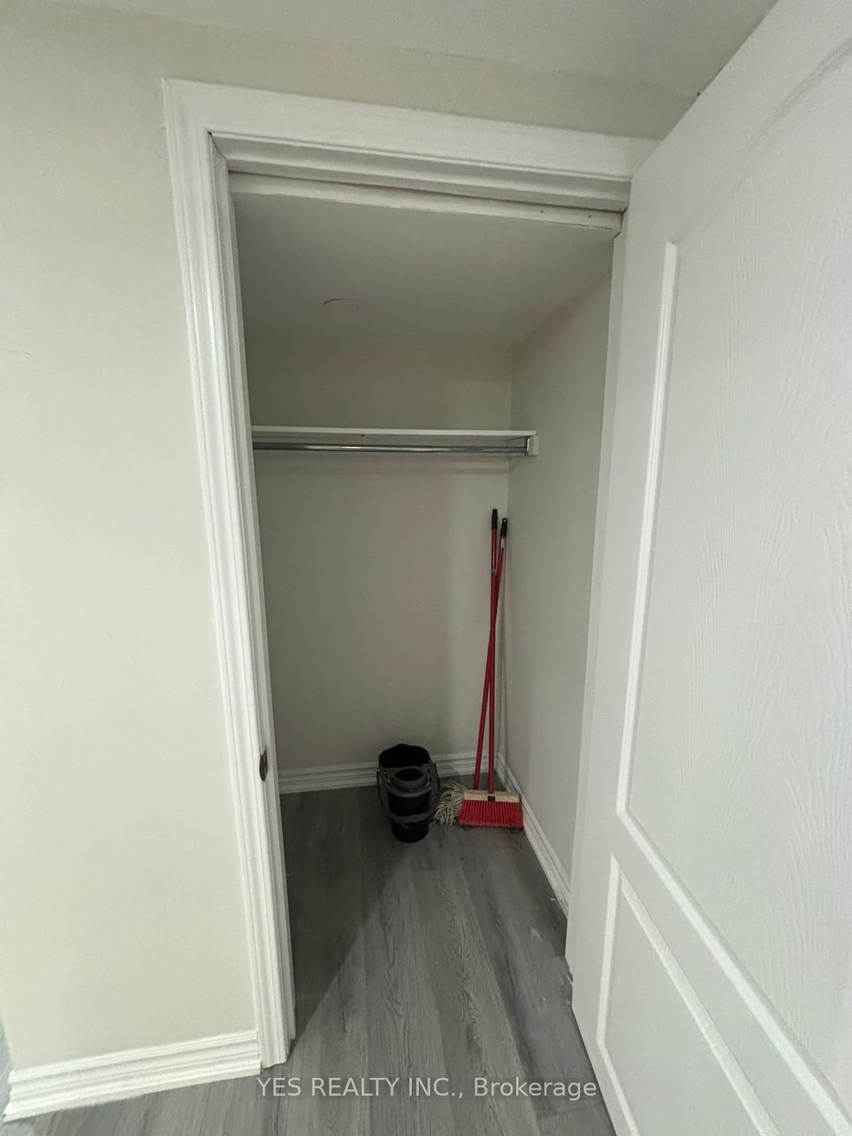 1273 Whitney Terrace Property Photo 17