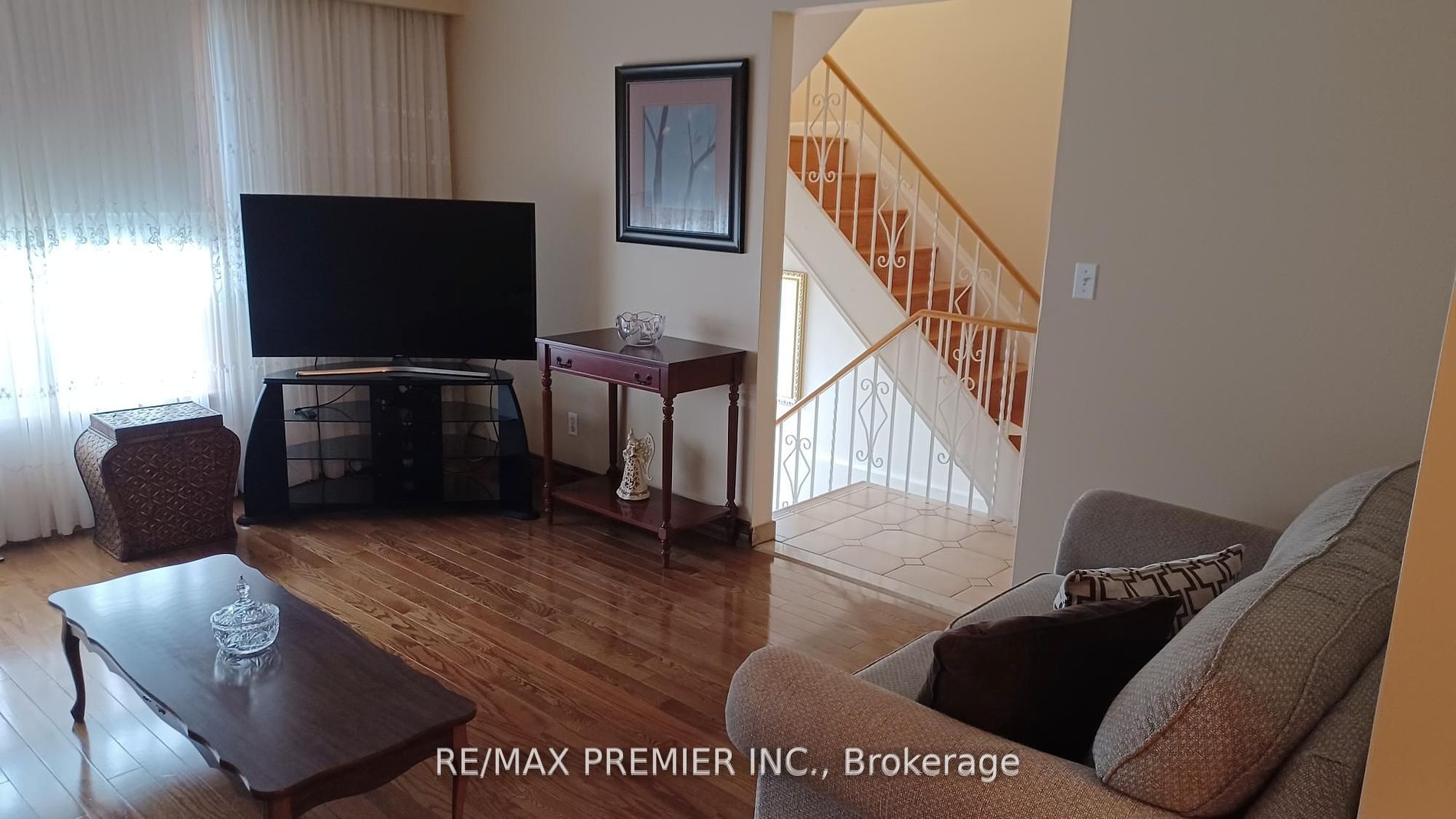 83 Dombey Rd Property Photo 3