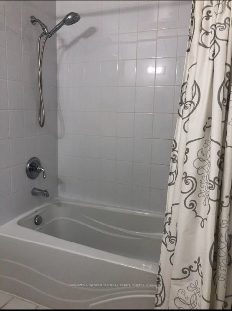 49 Sparrow Ave Property Photo 10
