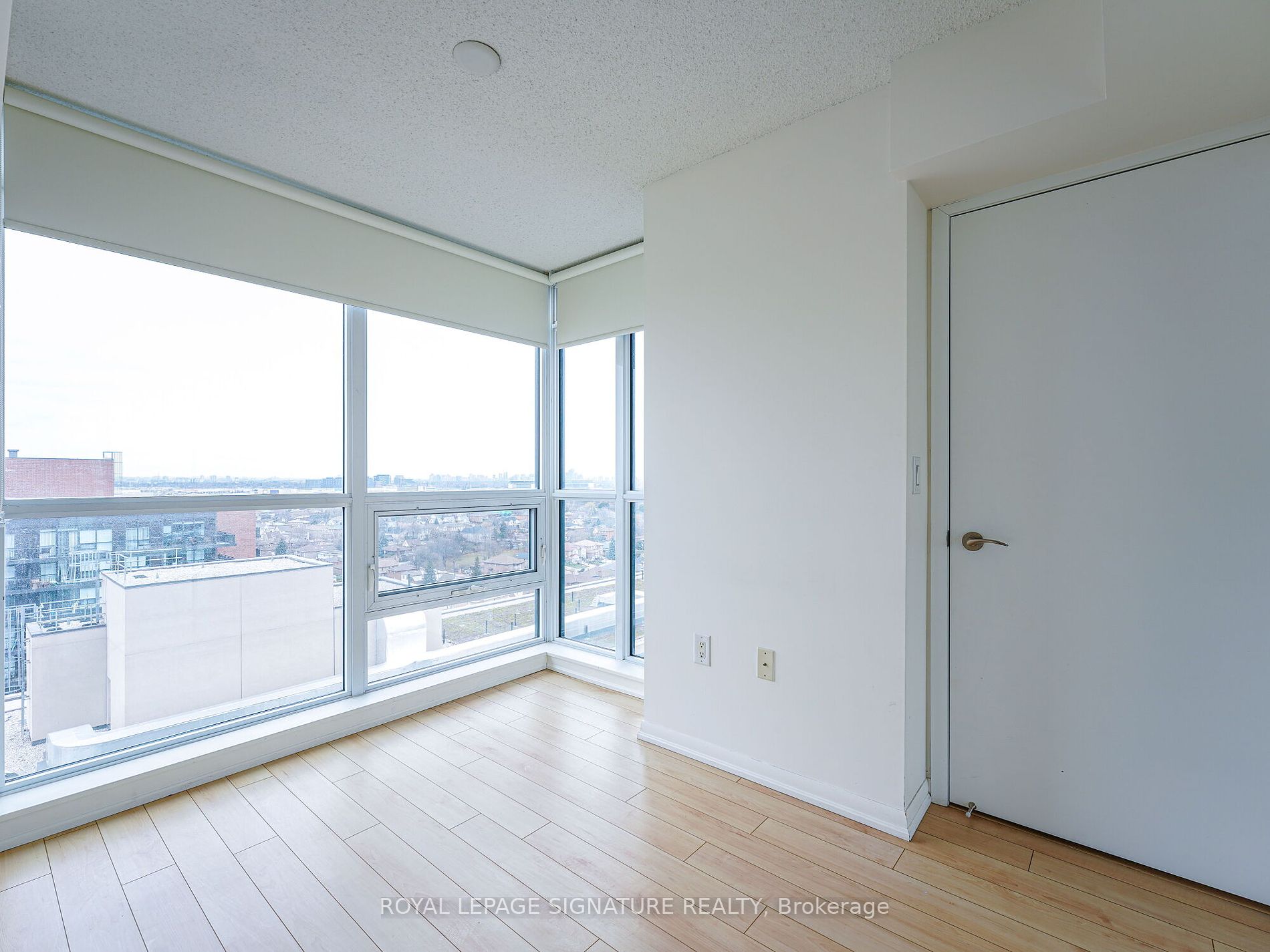 830 Lawrence Ave W 1703 Property Photo 2