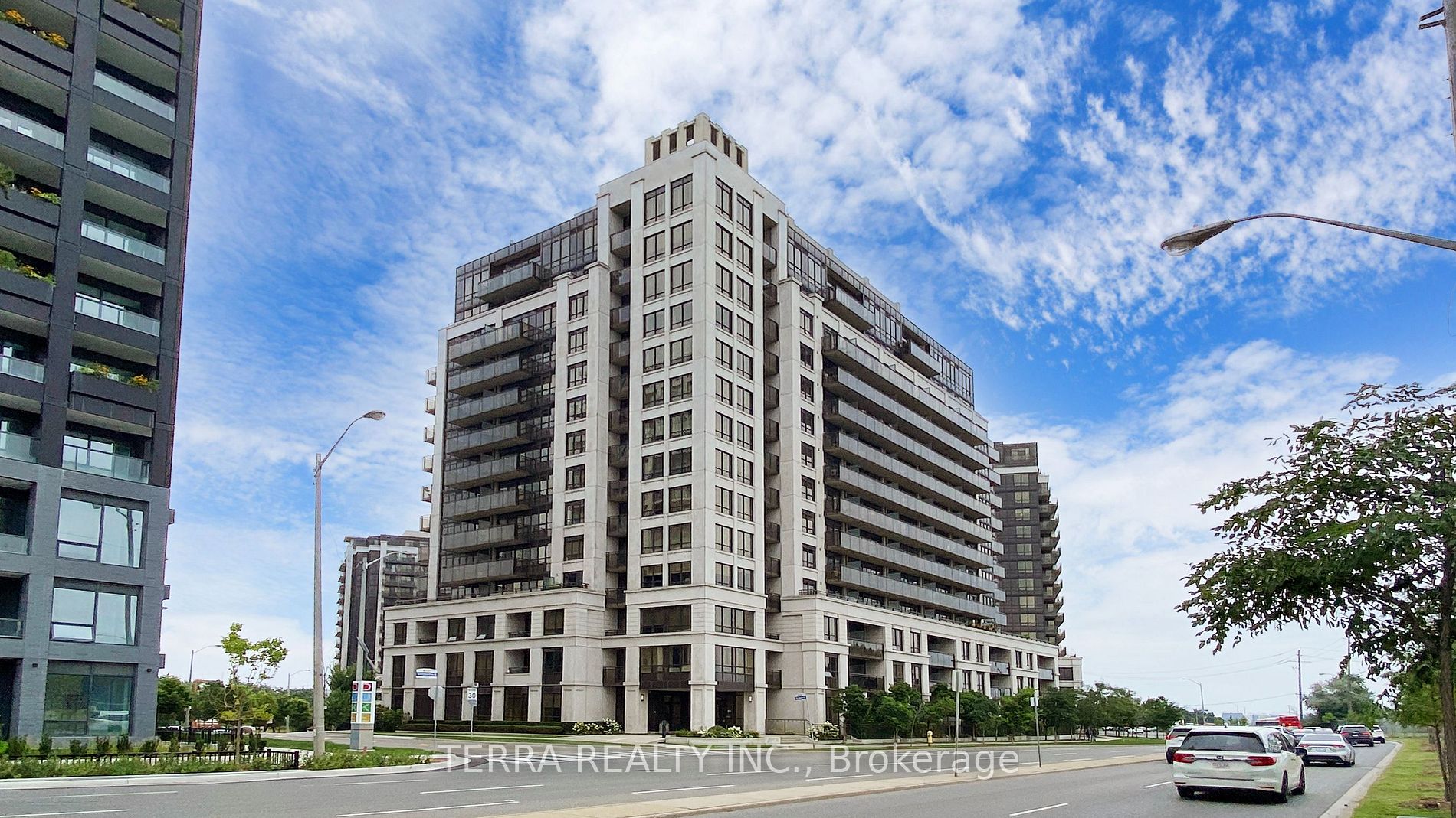 55 De Boers Dr 9 Property Photo 1