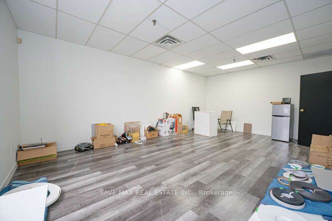 6315 Shawson Dr Property Photo 11