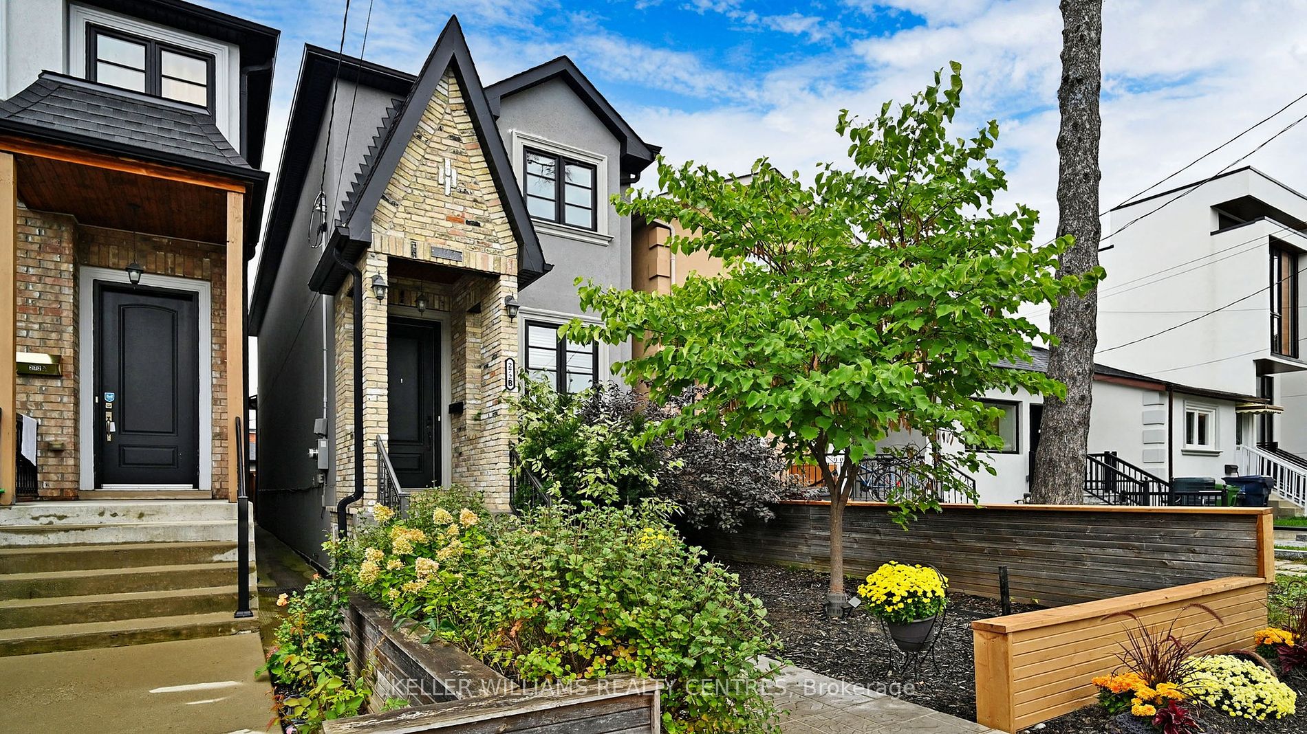 272b Boon Ave Property Photo