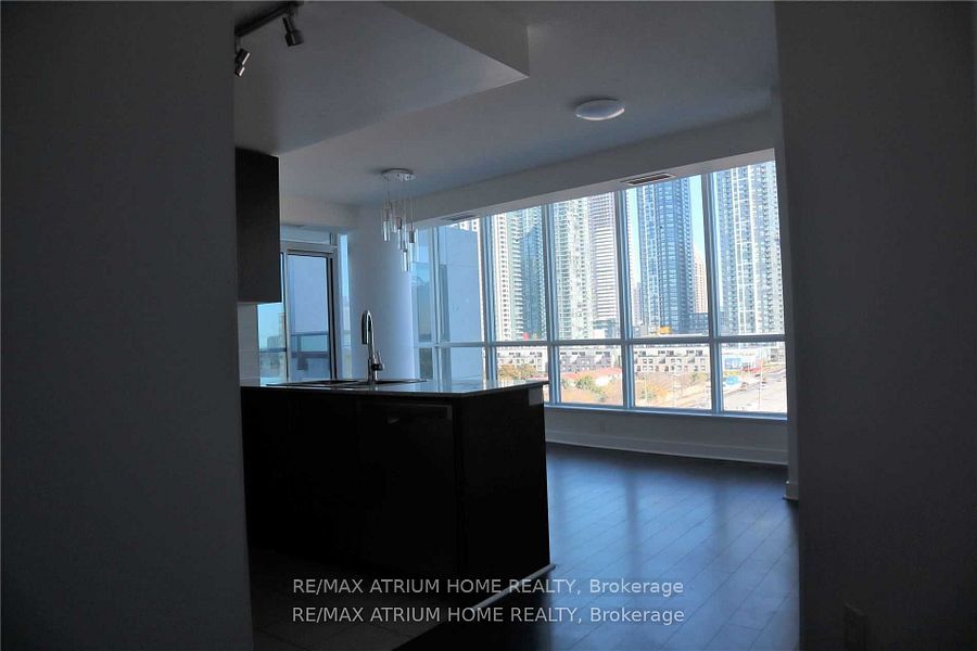 #711 - 3985 Grand Park Drive Property Photo 5