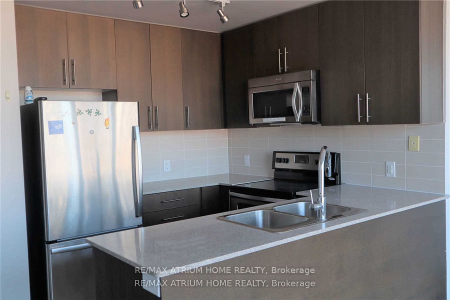 #711 - 3985 Grand Park Drive Property Photo 8