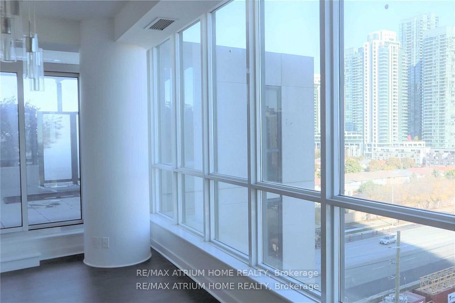 #711 - 3985 Grand Park Drive Property Photo 12
