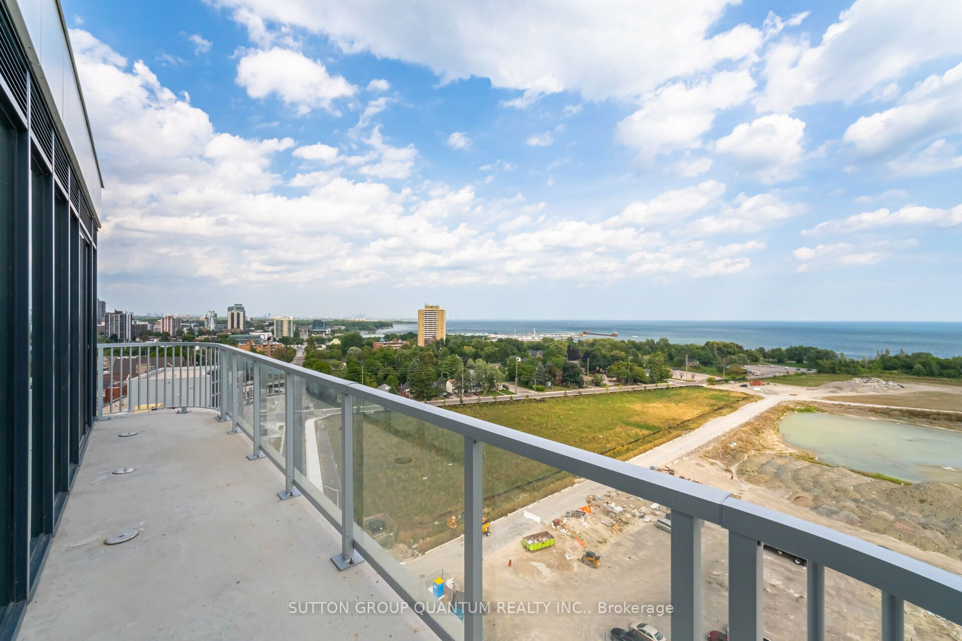 #1305 - 220 Missinnihe Way Property Photo 24