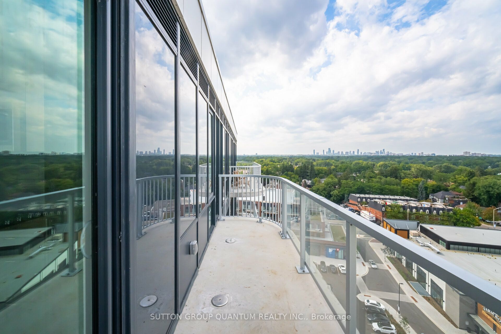 #1305 - 220 Missinnihe Way Property Photo 25