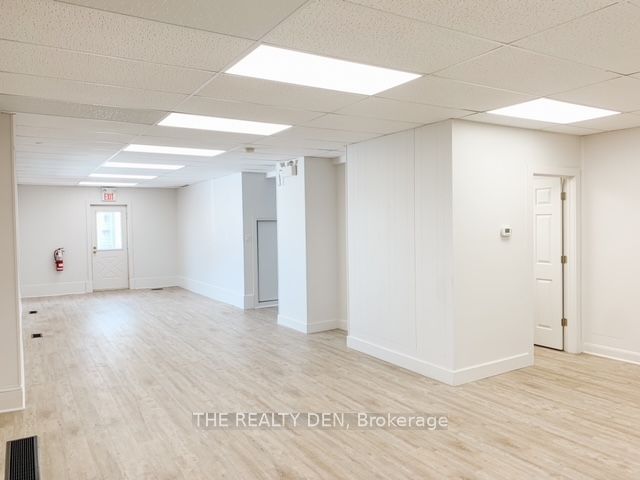 17 Mill Street Property Photo 3