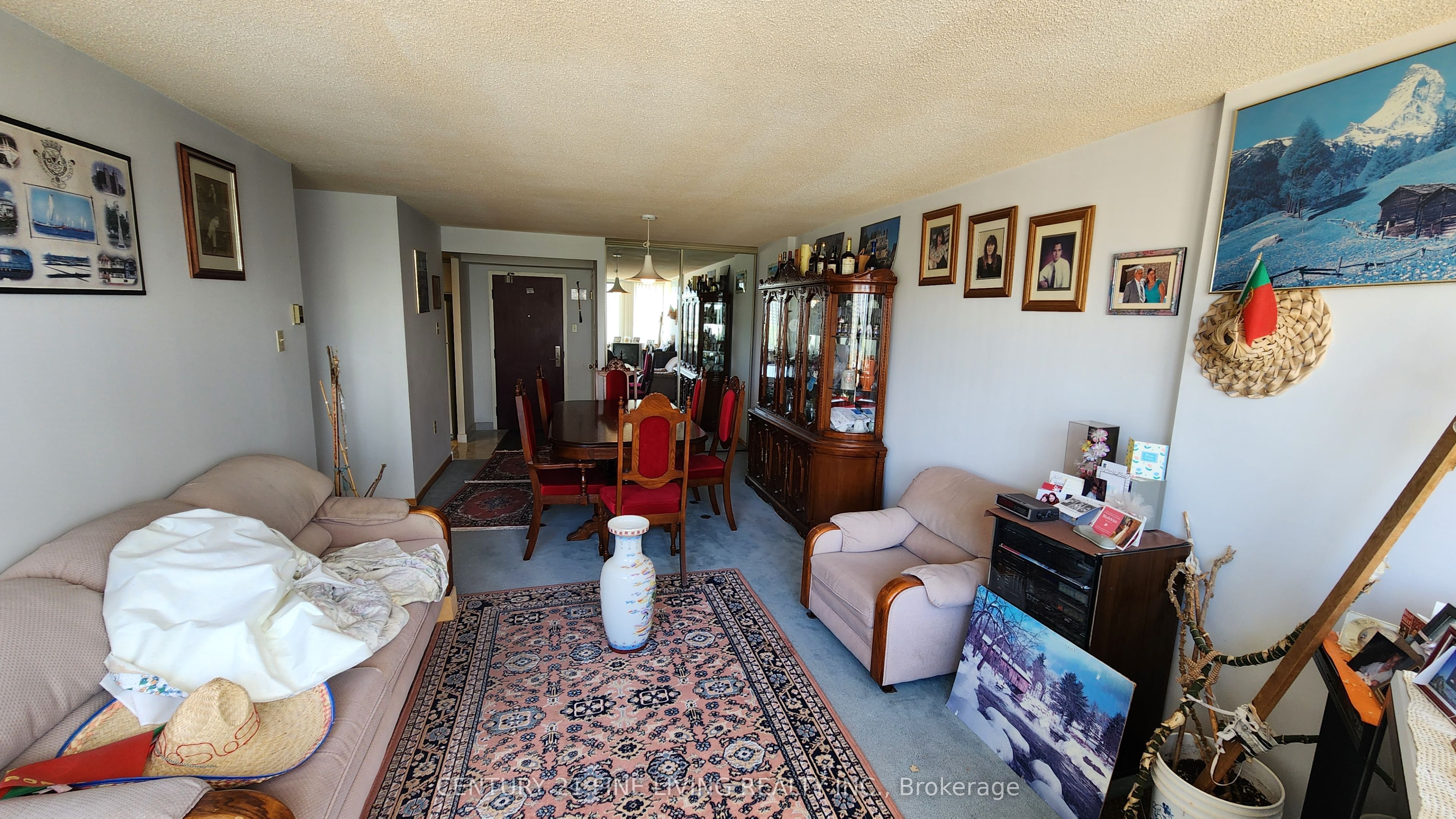 #805 - 25 Fairview Road Property Photo 6