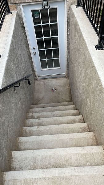 #lower - 4 Laurier Avenue Property Photo