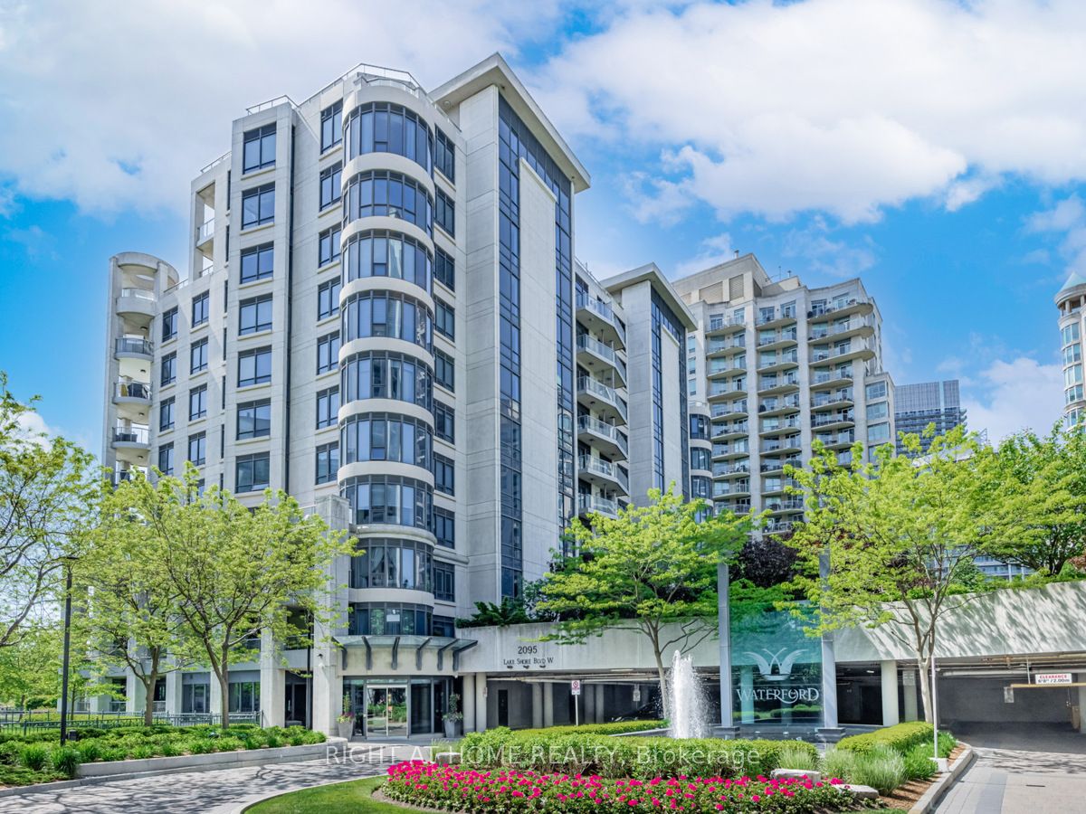 #lph19 - 2095 Lake Shore Boulevard Property Photo 1