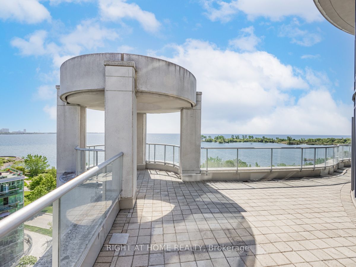 #lph19 - 2095 Lake Shore Boulevard Property Photo 30
