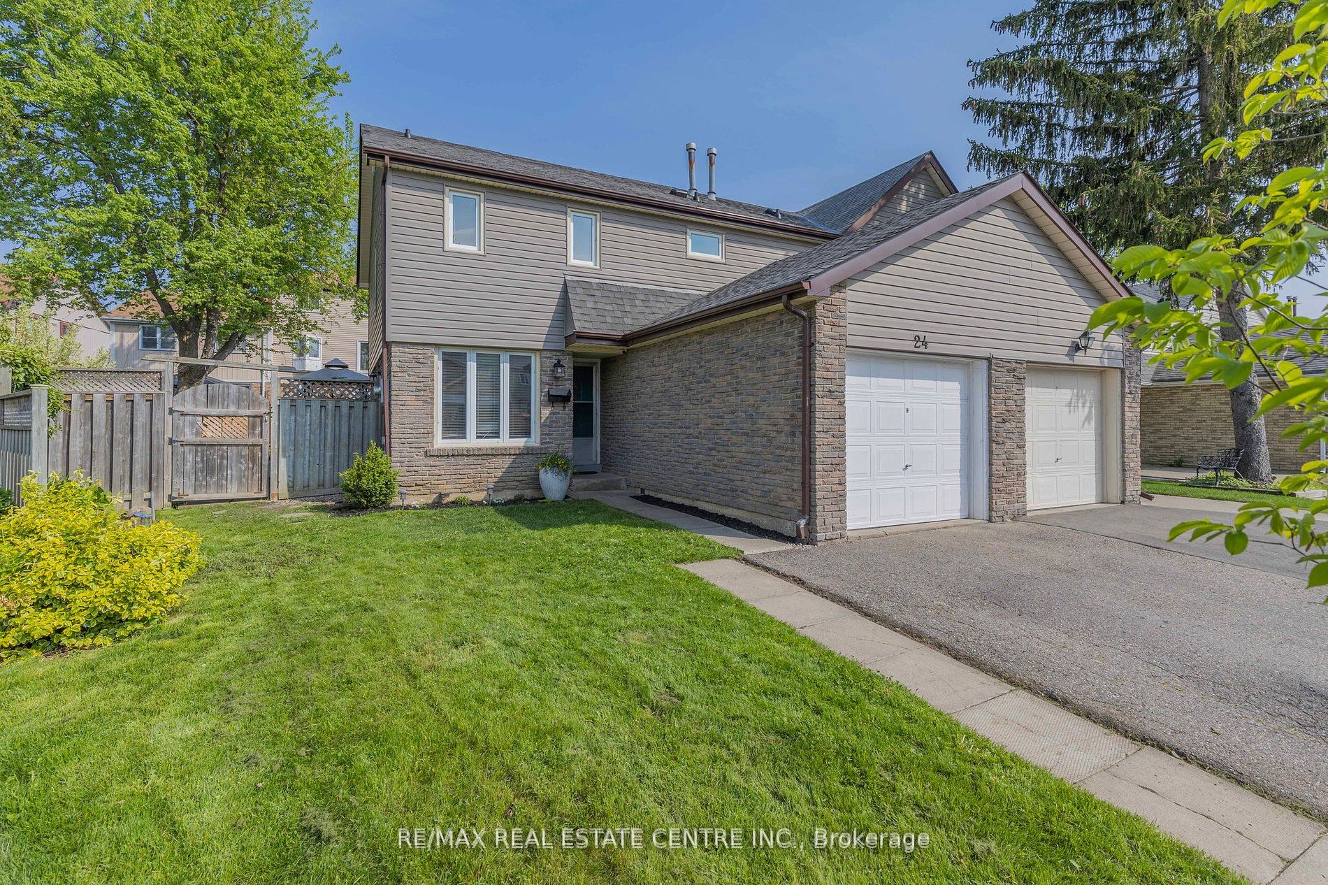 24 Nottawasaga Cres Property Photo