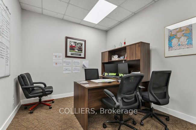 #16-18 - 1 Whitehorse Road Property Photo 6