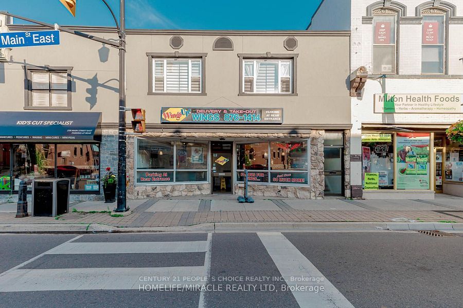 228 Main Street Property Photo