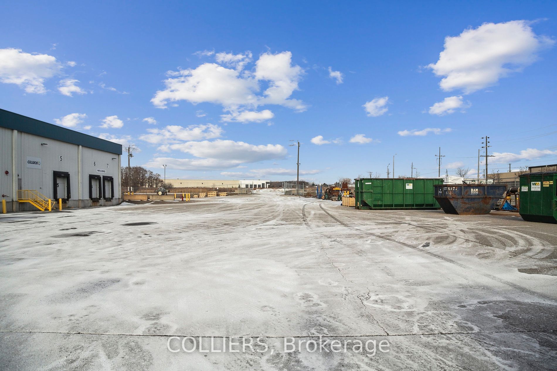 1050 Legresley Way Property Photo 3