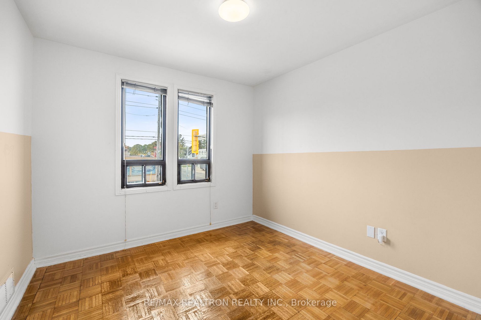 1631 Weston Rd Property Photo 10