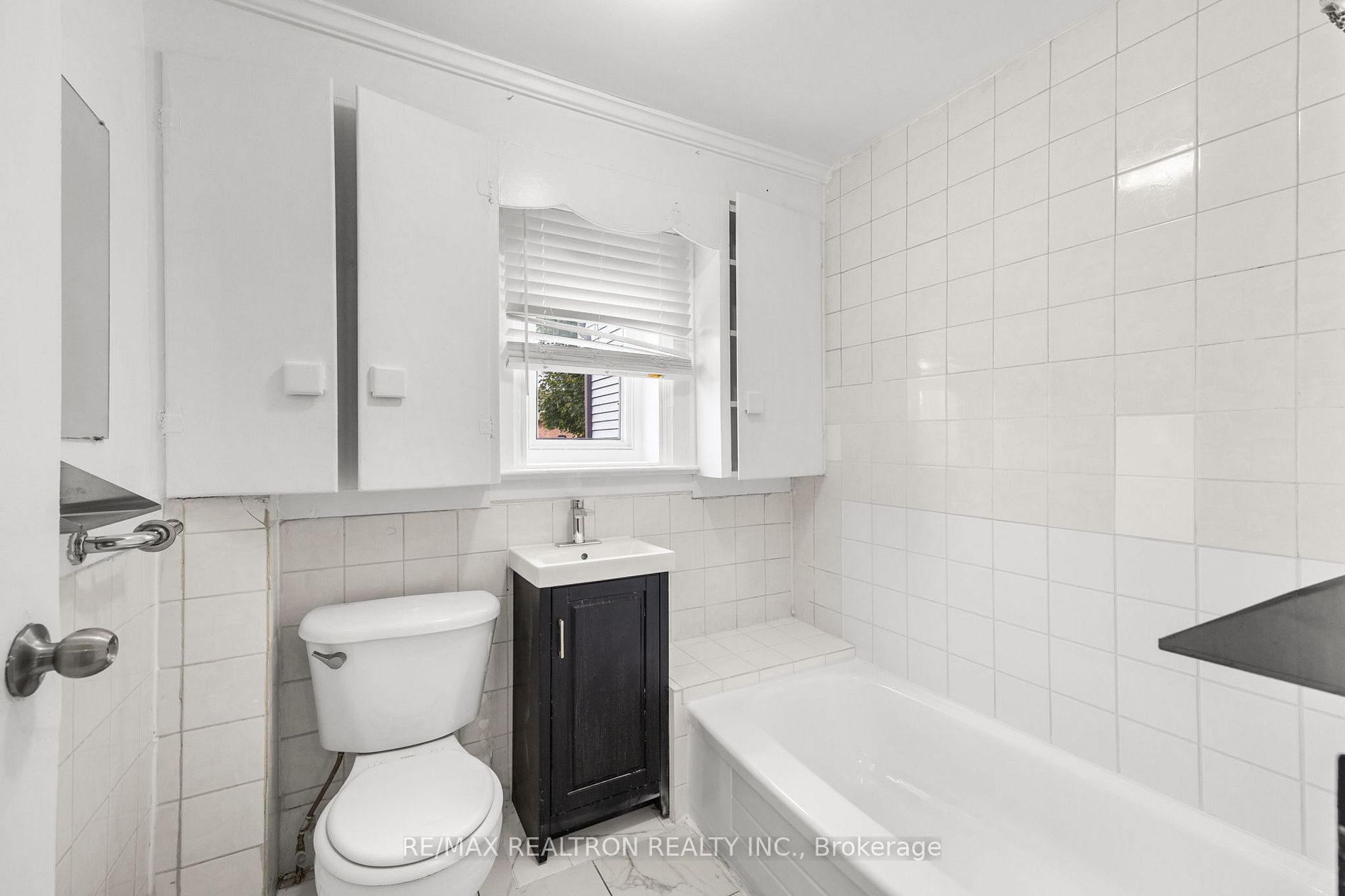 1631 Weston Rd Property Photo 14