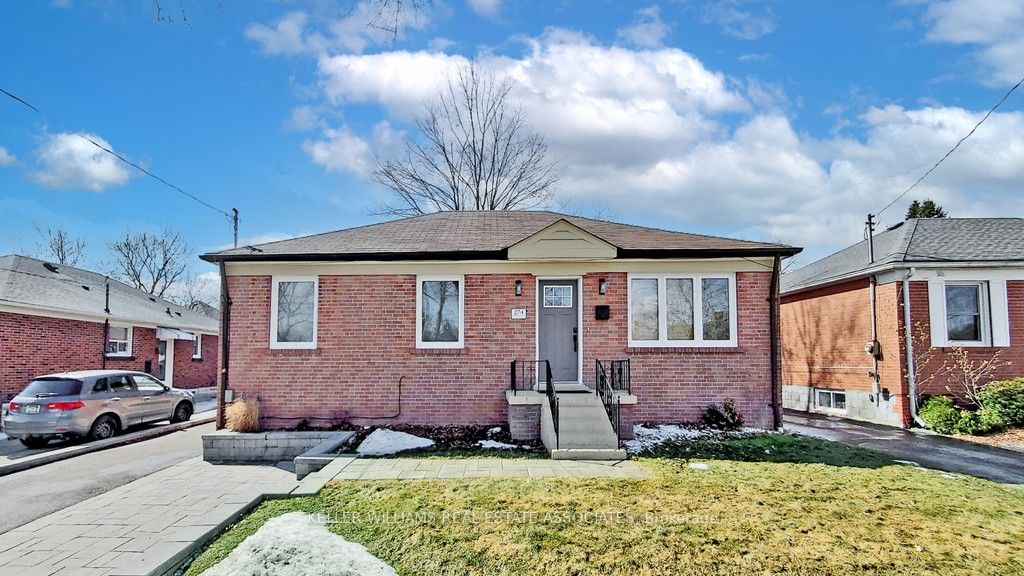 274 Felan Ave Property Photo 1