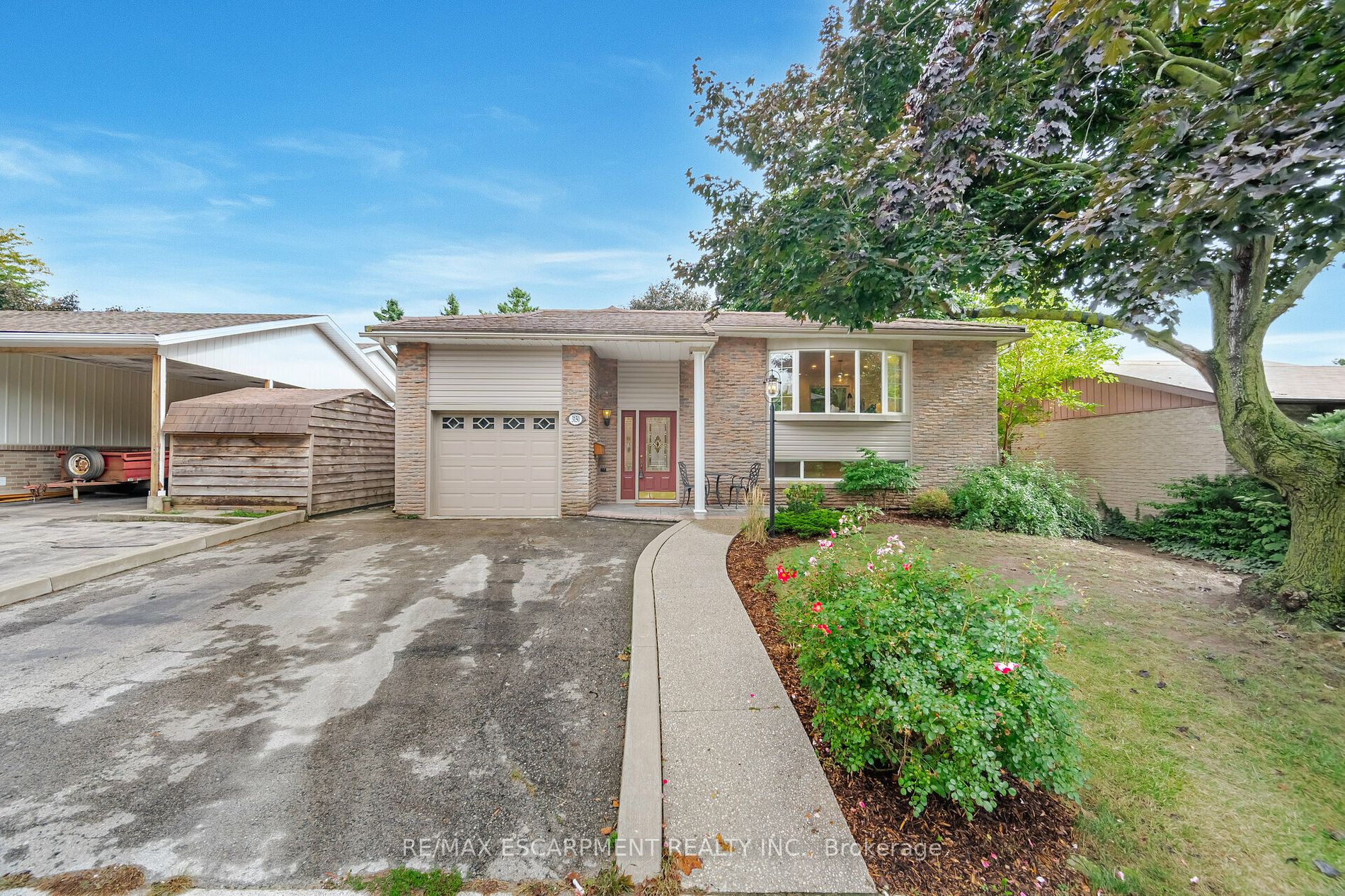 3150 Bentworth Dr Property Photo