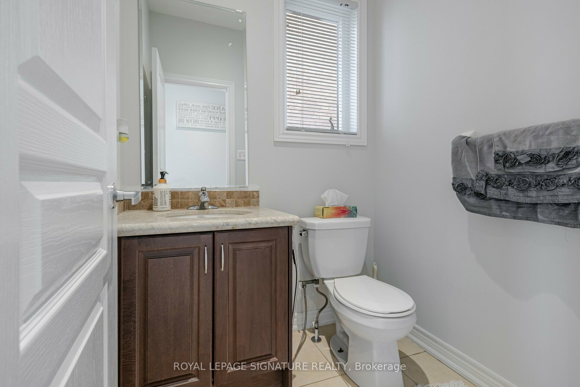 5520 Meadowcrest Avenue Property Photo 17