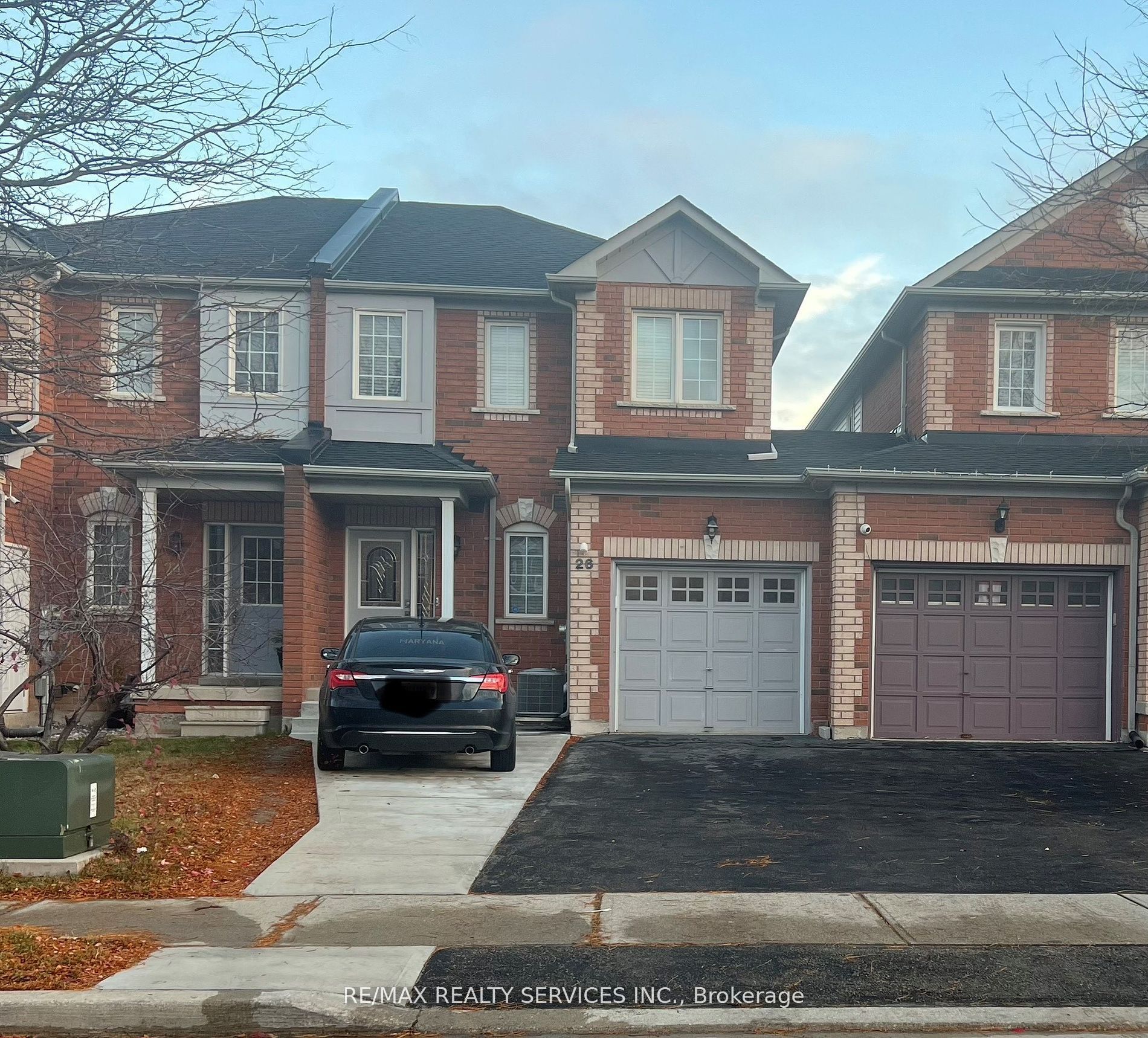 26 Mossgrove Cres Property Photo