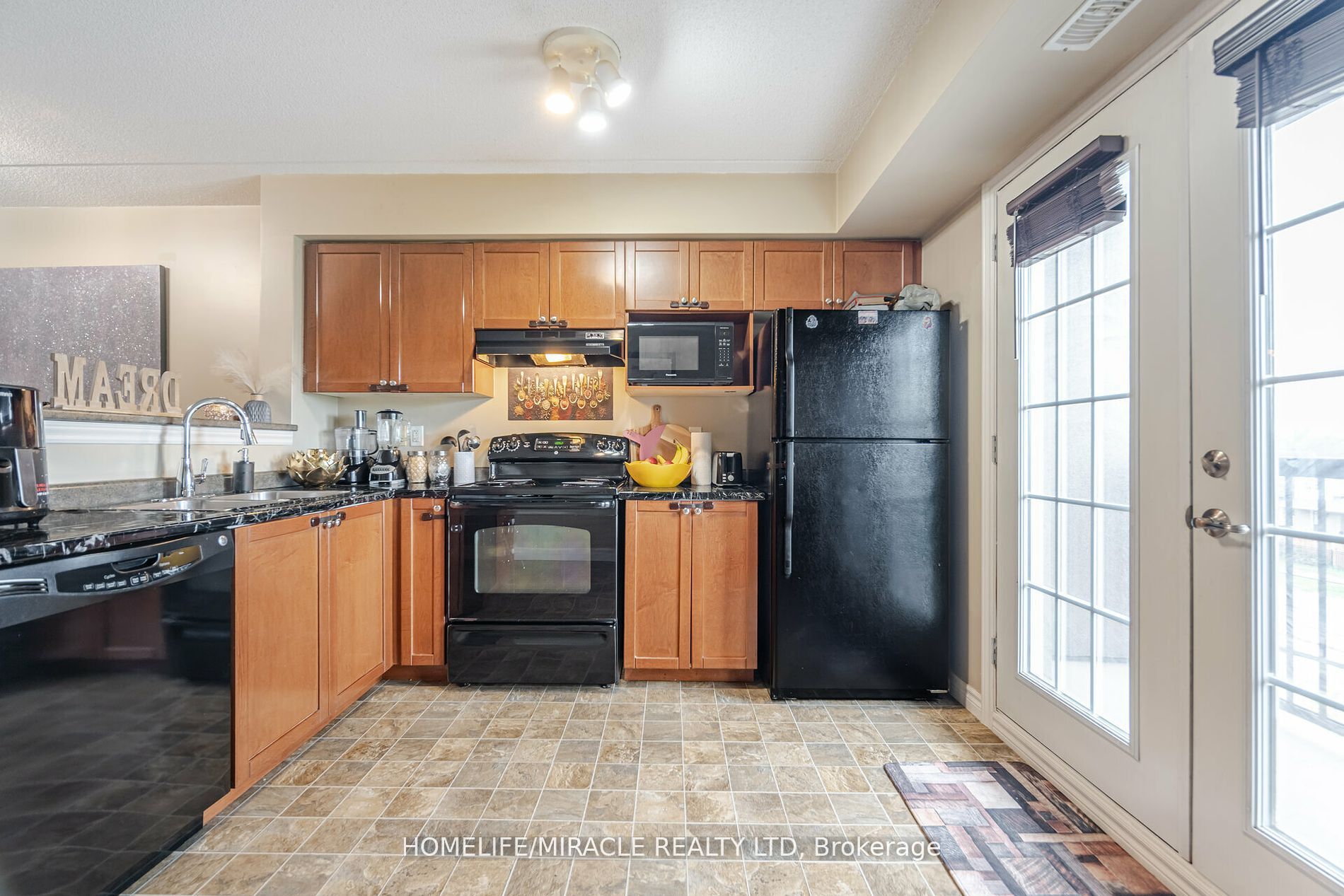 1380 Main St E 305 Property Photo 9