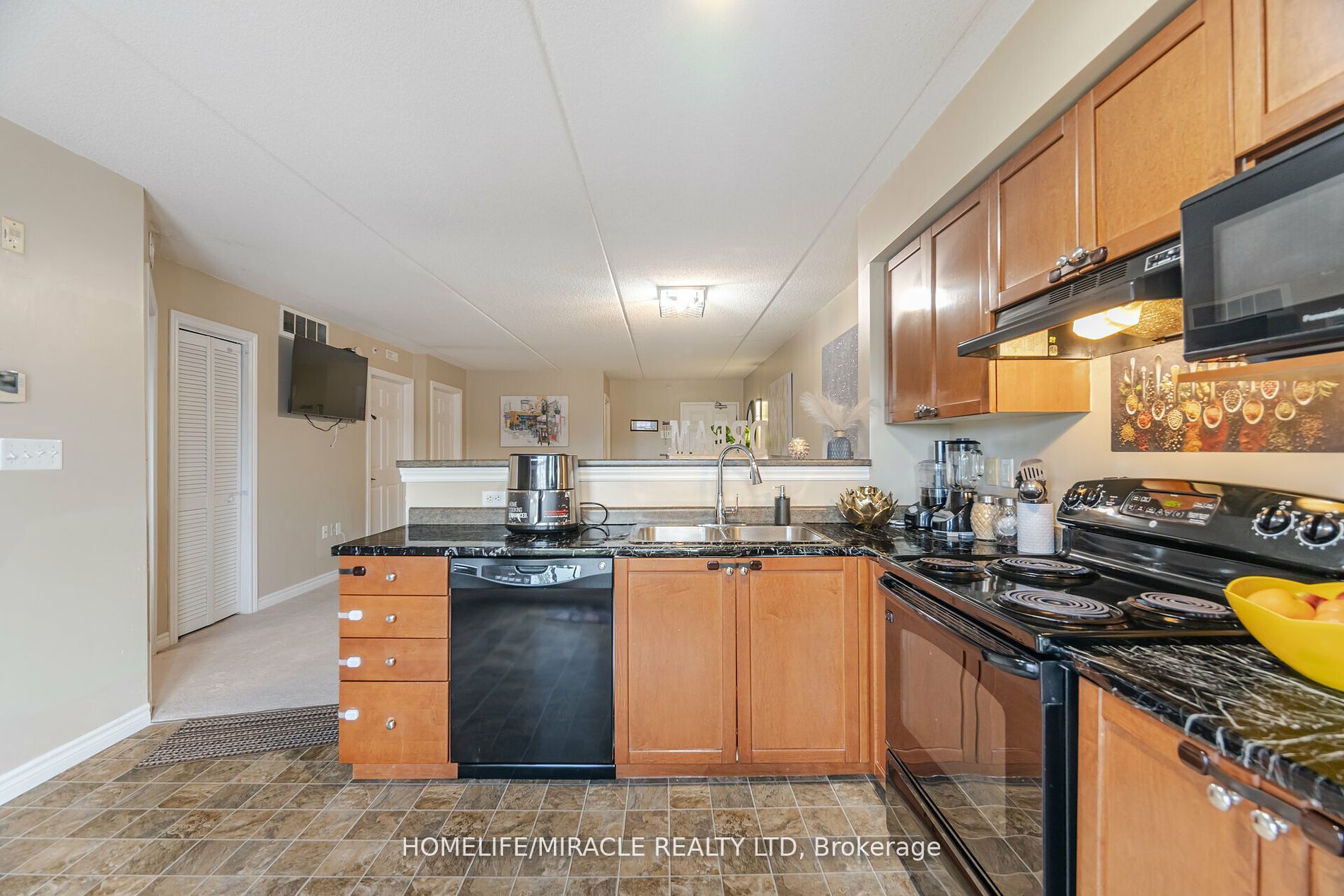 1380 Main St E 305 Property Photo 11