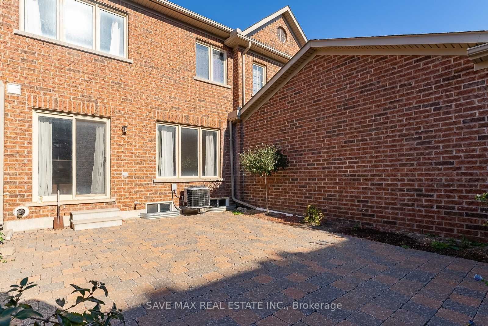 47 Bellhaven Cres Property Photo 1