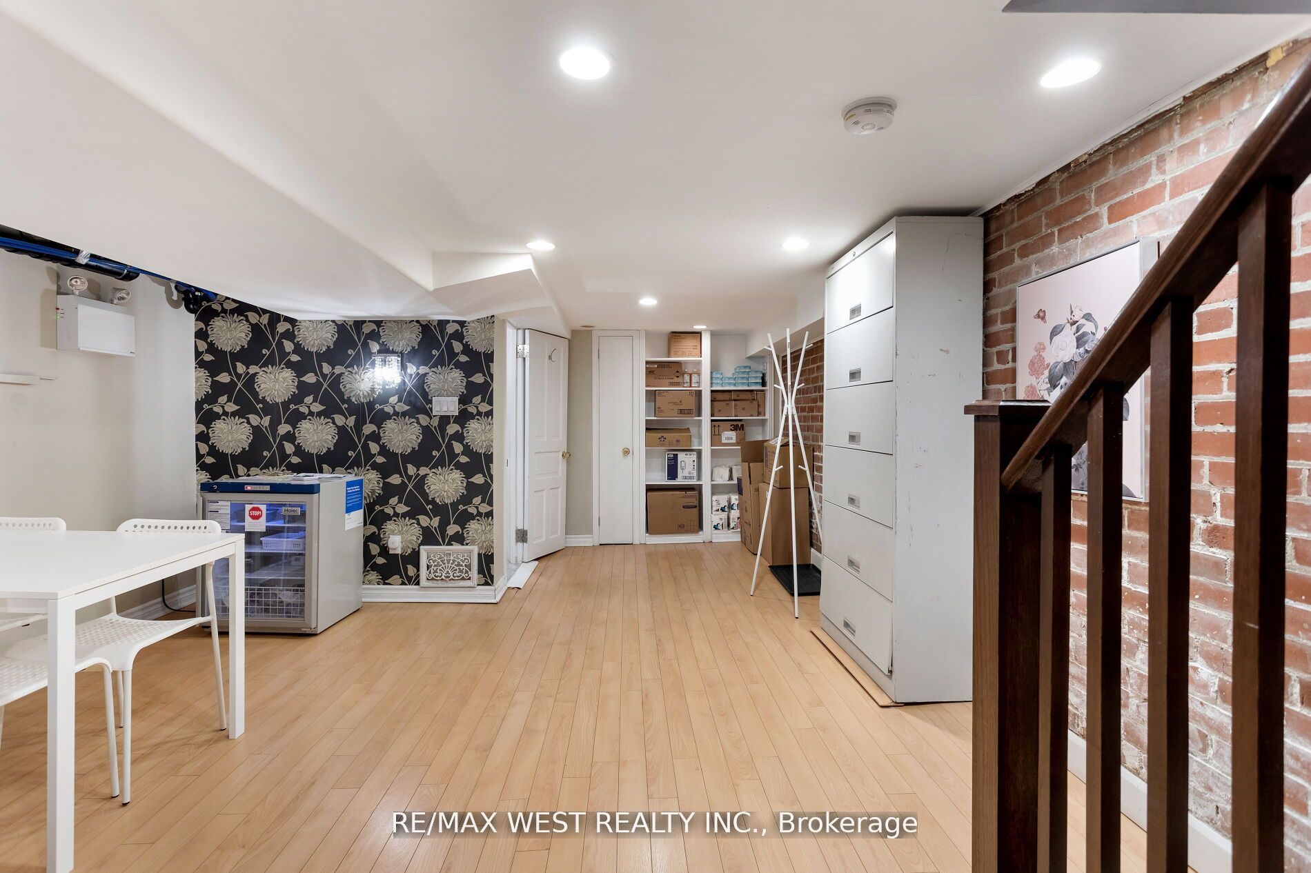 96 Roncesvalles Avenue Property Photo 20