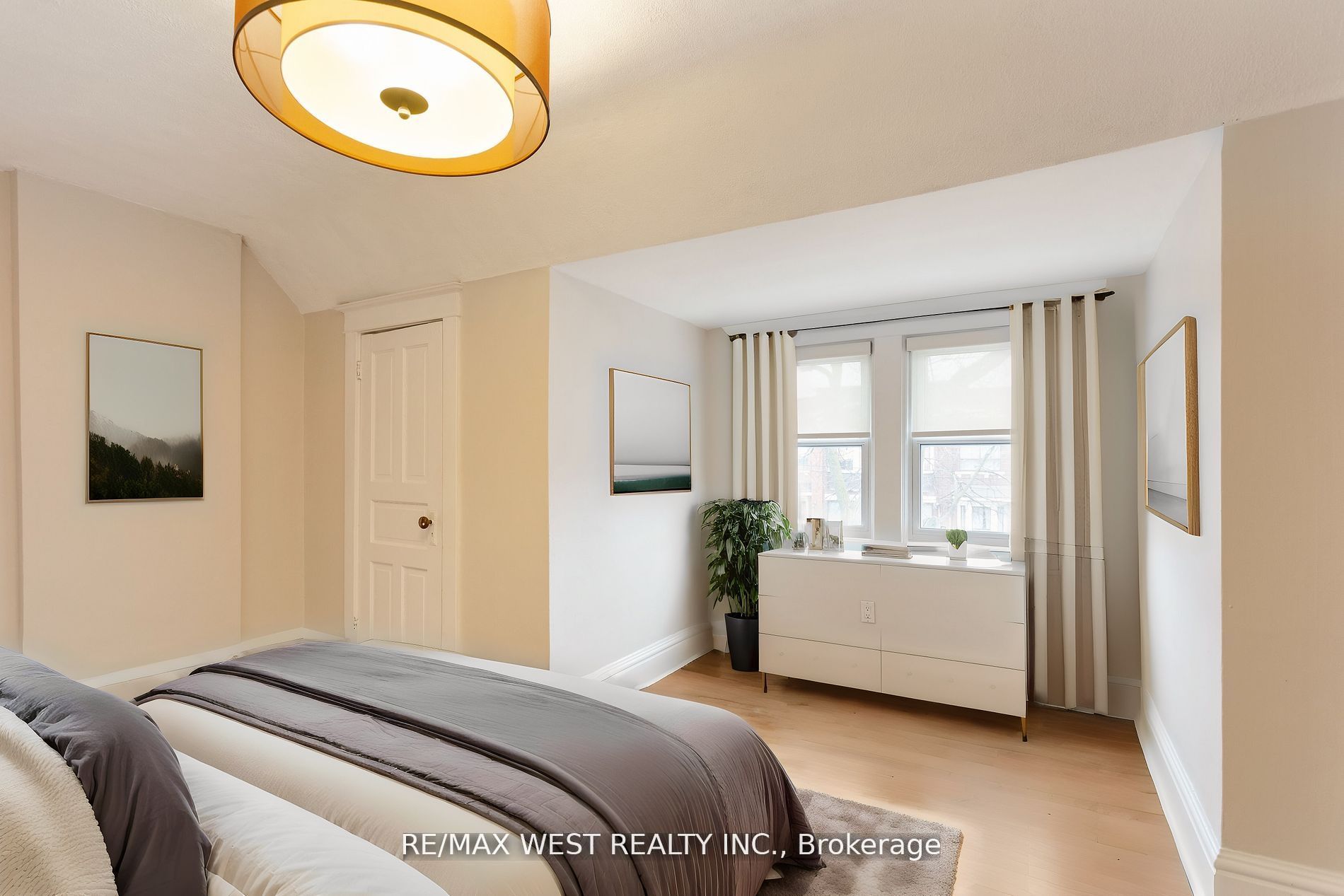 96 Roncesvalles Avenue Property Photo 37