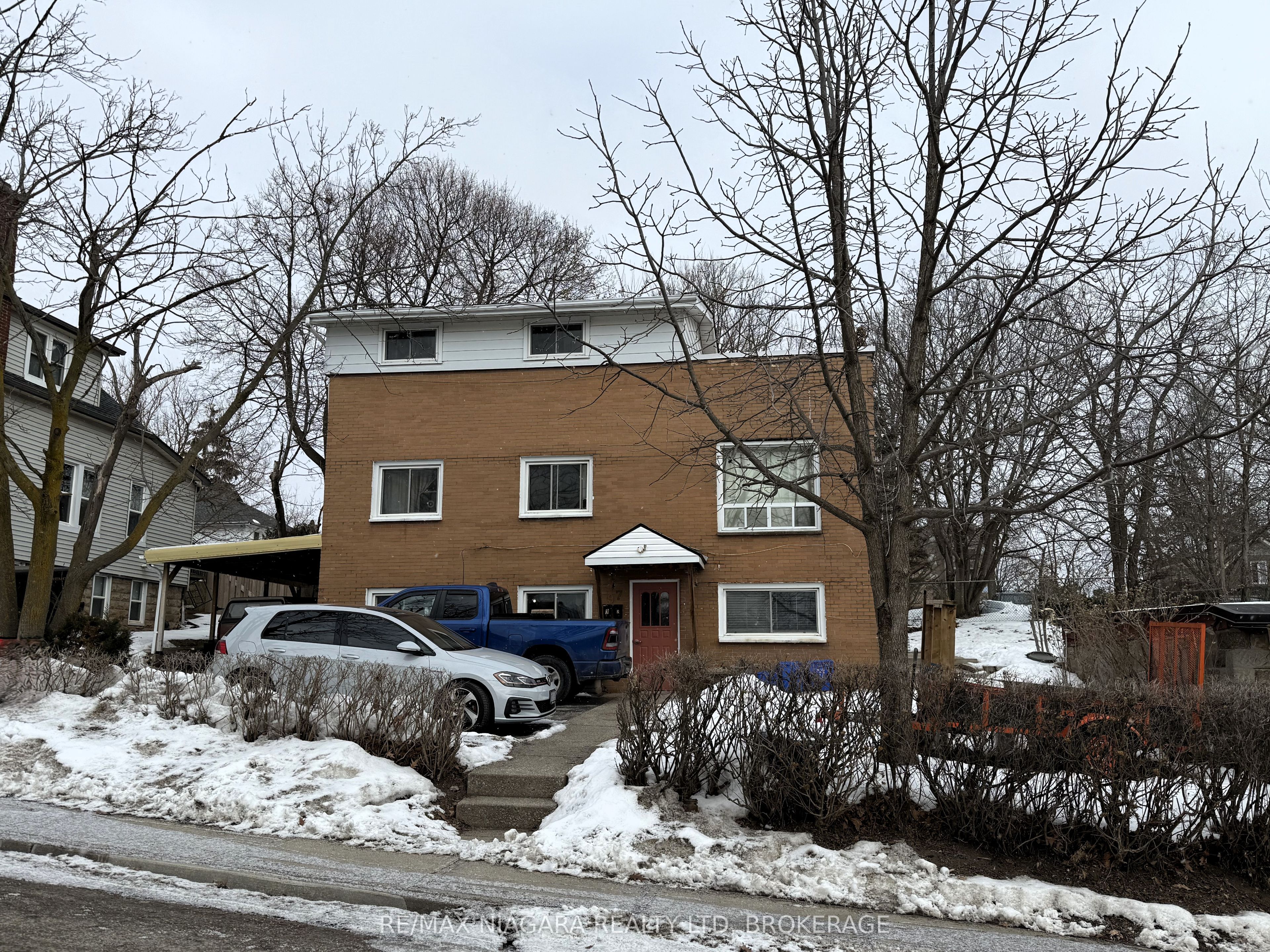 97 Queen Street Property Photo 3
