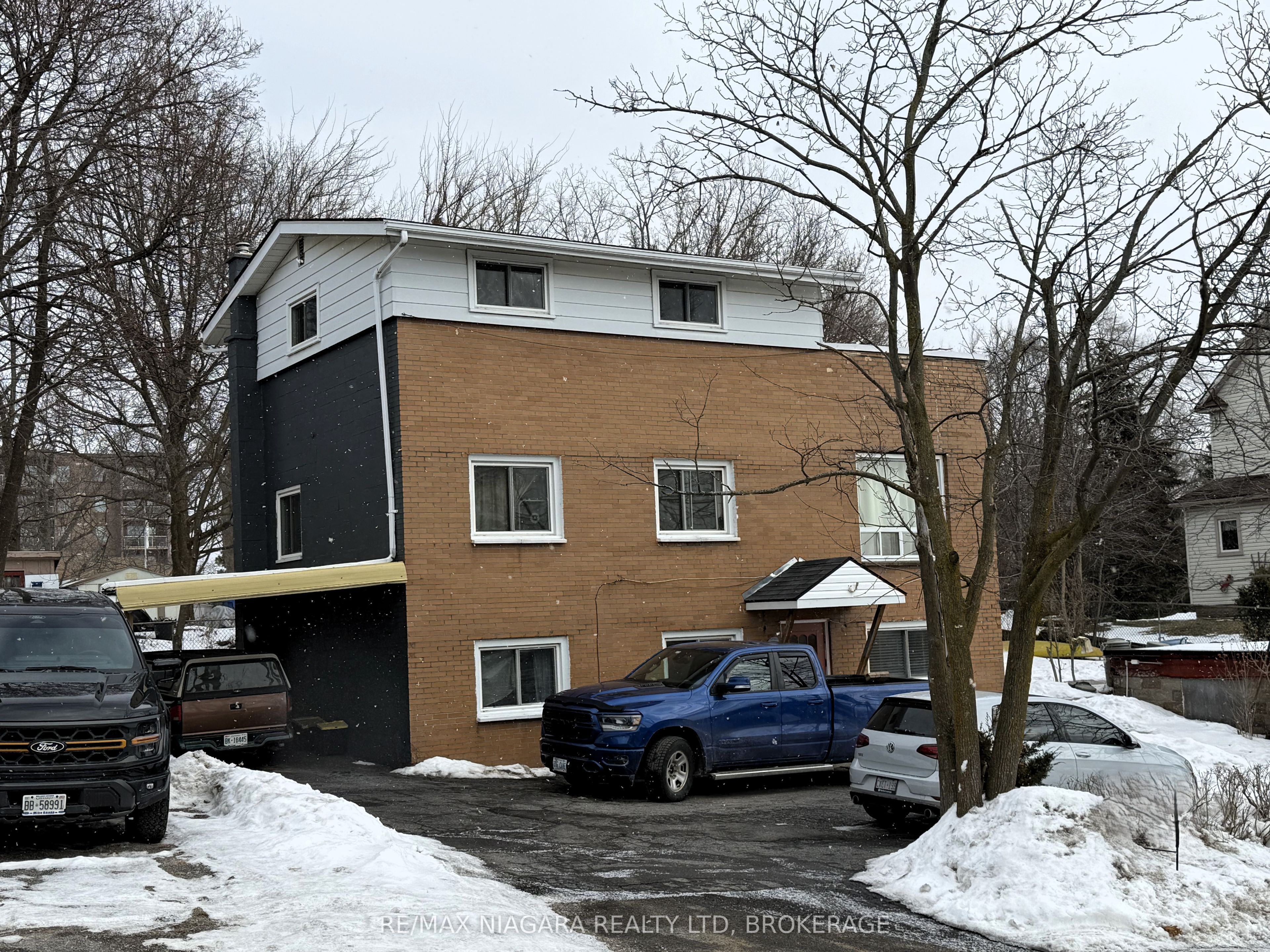 97 Queen Street Property Photo 4