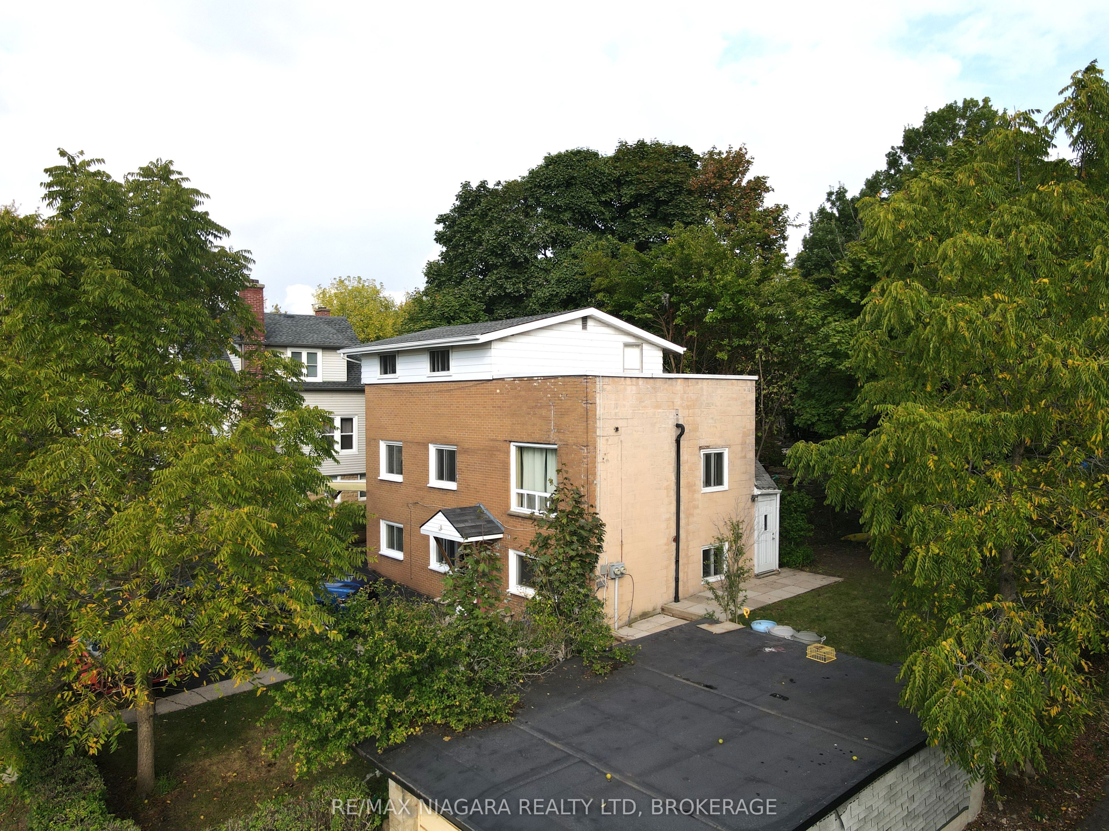 97 Queen Street Property Photo 7