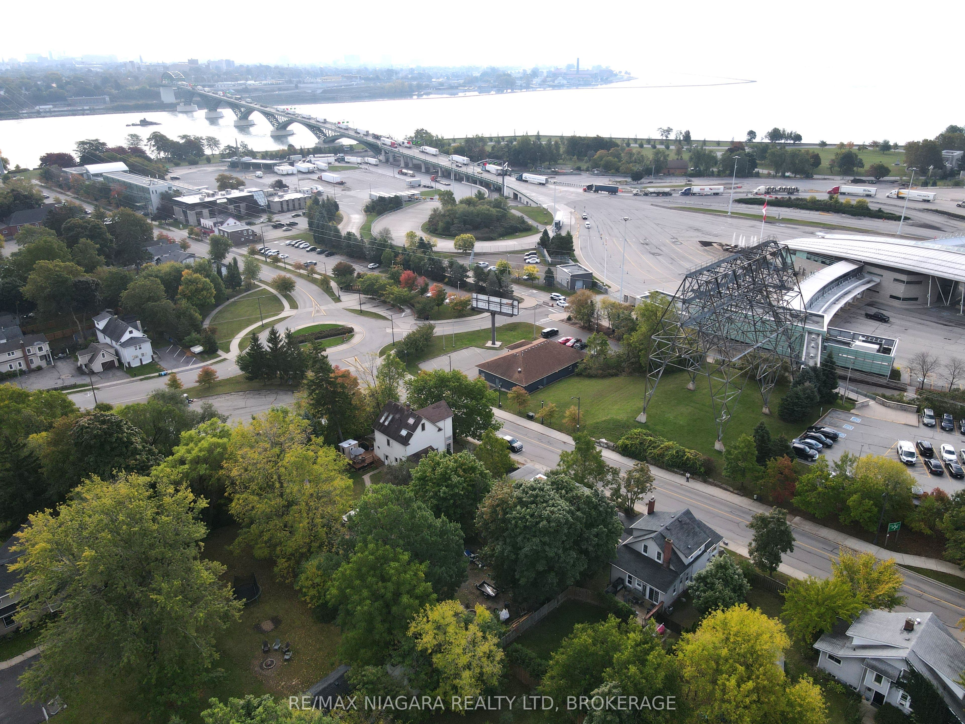 97 Queen Street Property Photo 24