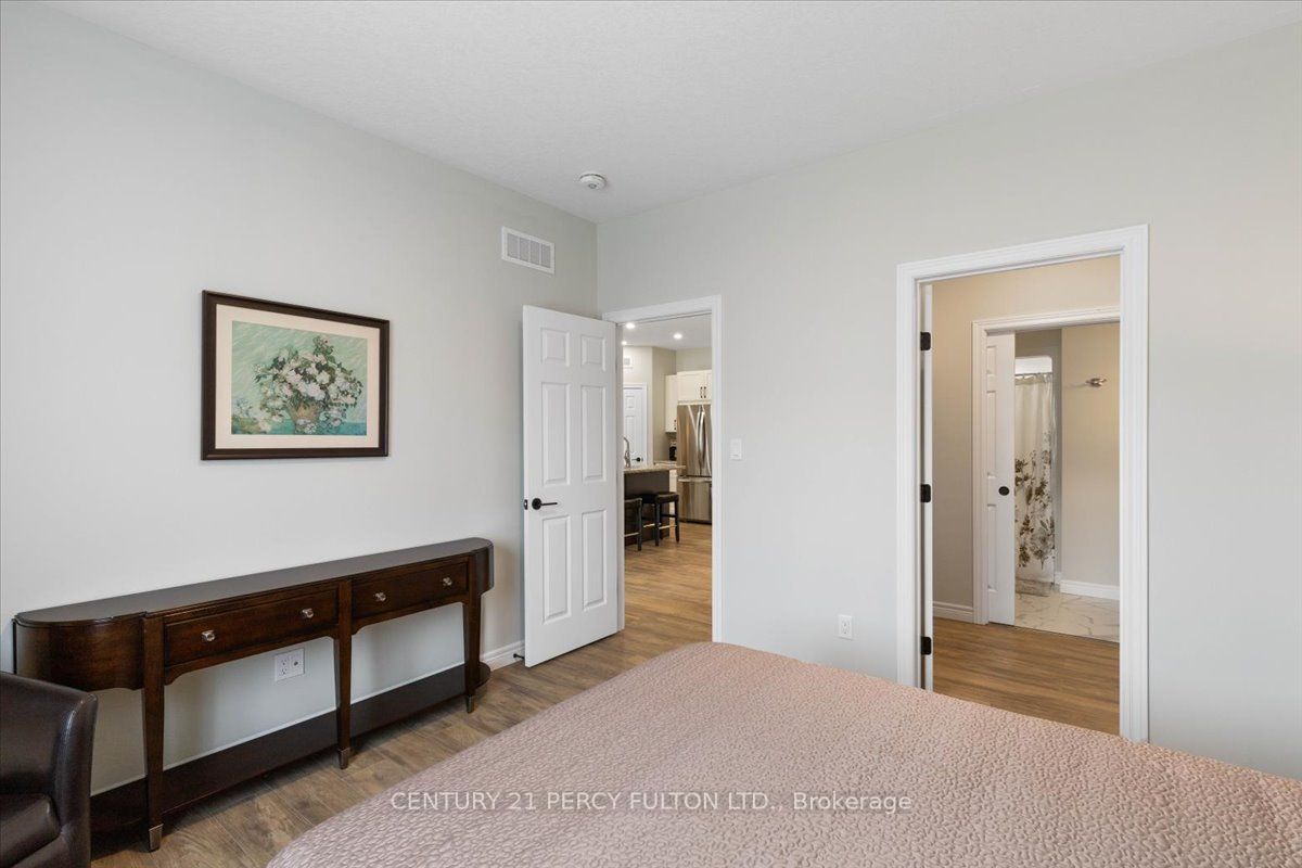 16 Dayton Court Property Photo 15