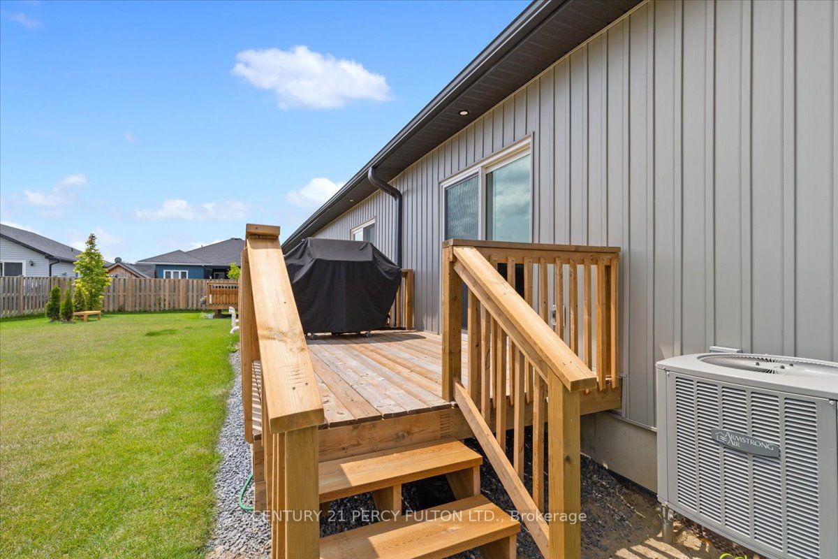 16 Dayton Court Property Photo 24