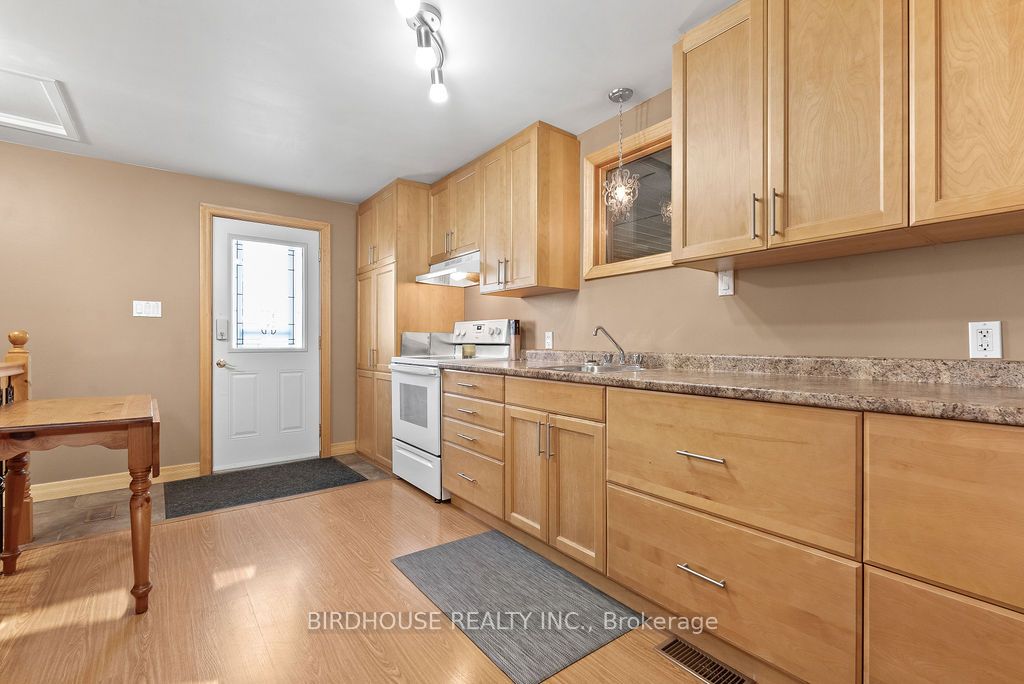 72 Cambridge Street Property Photo 7