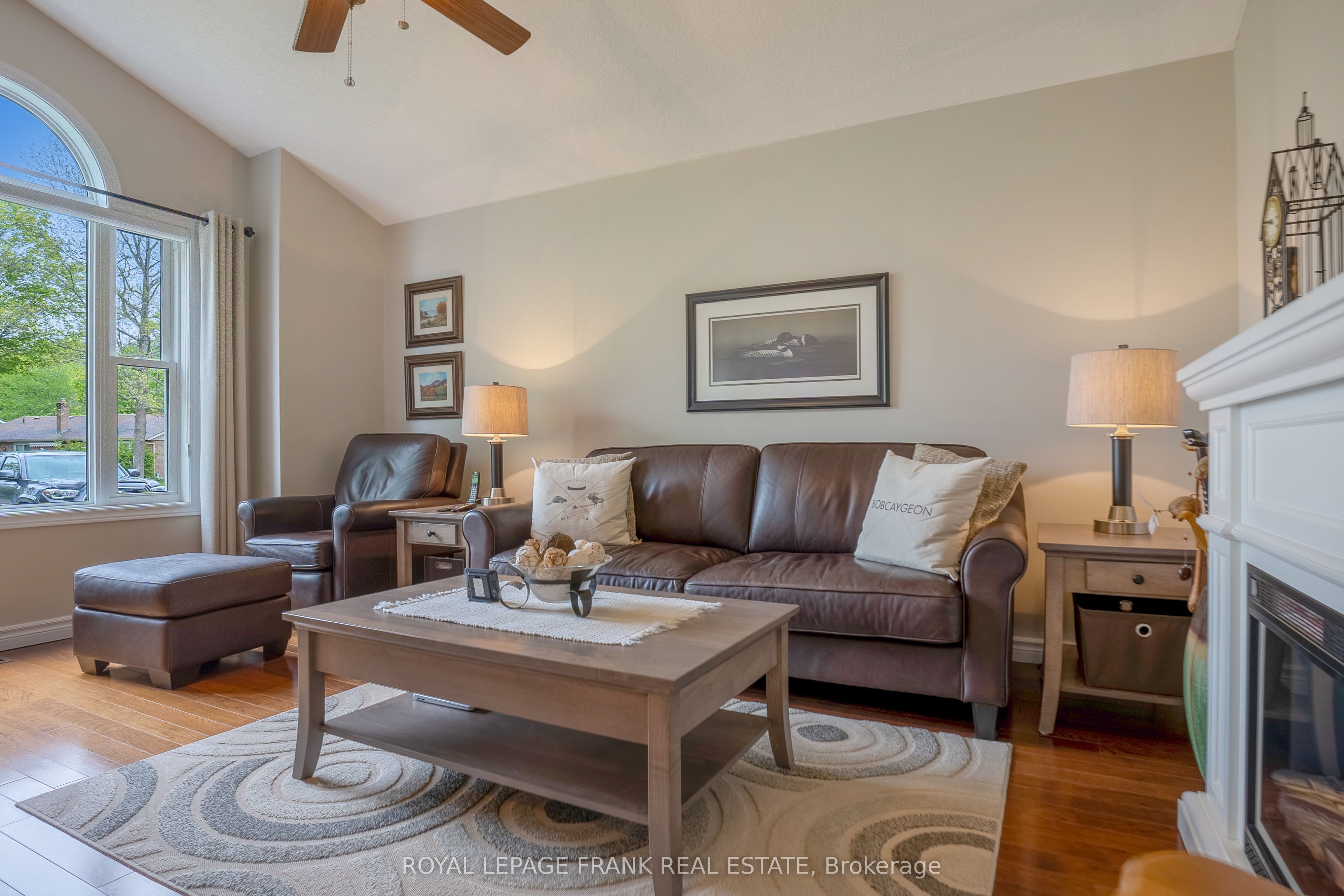 6 Ellard Court Property Photo 11