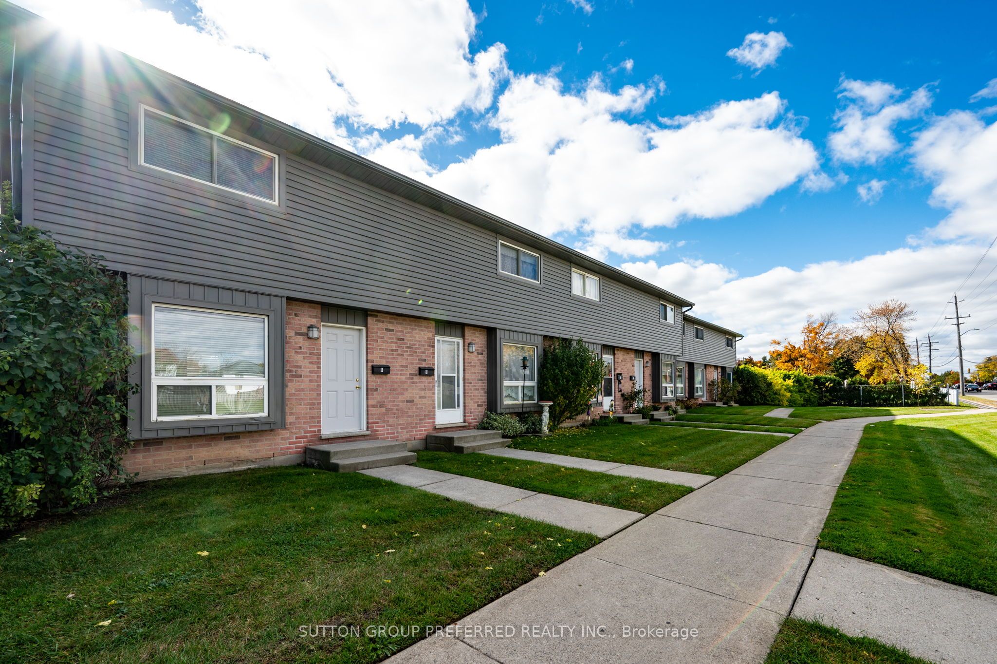 #8 - 1443 Huron Street Property Photo 2