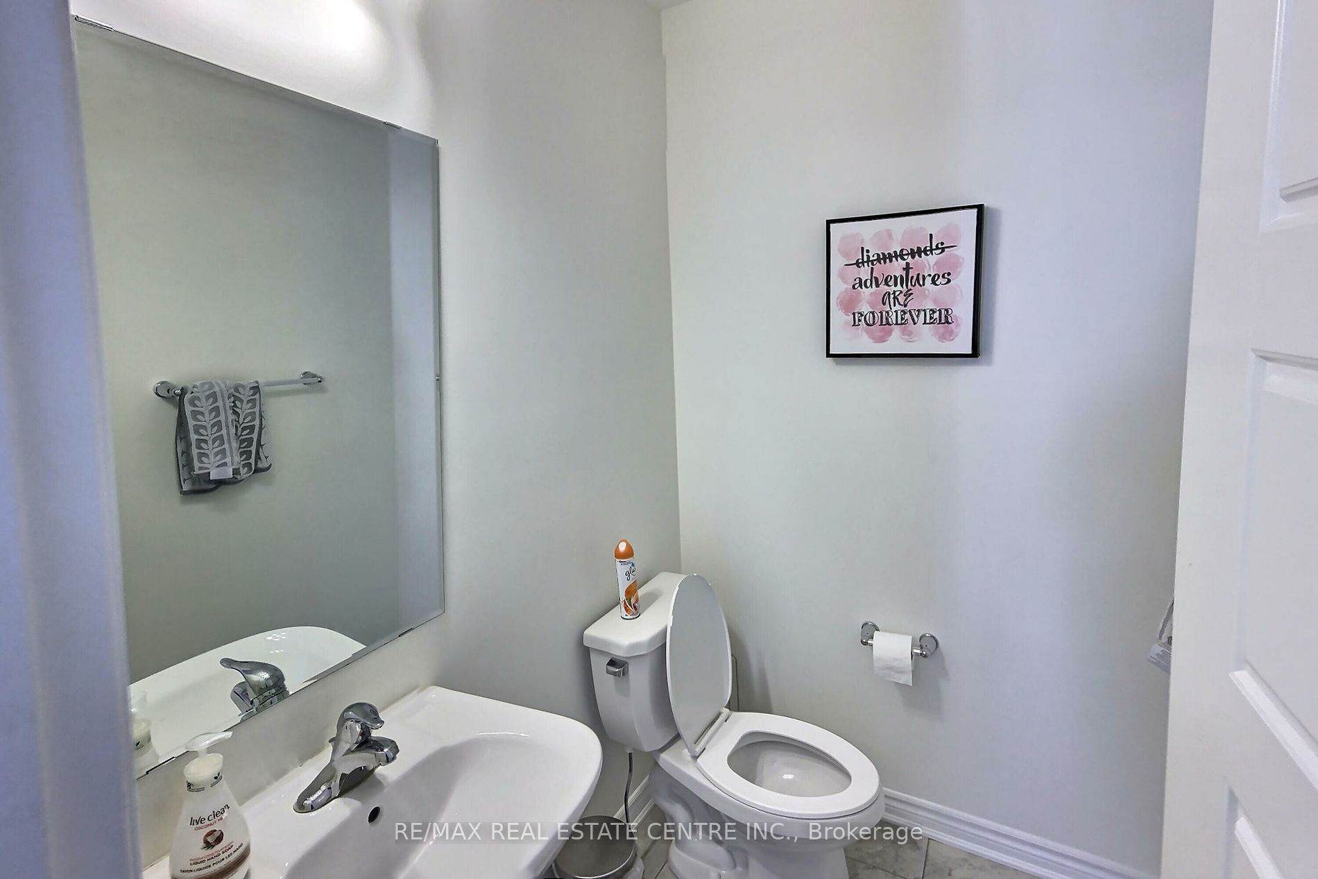 22 Spring Creek Dr Property Photo 5