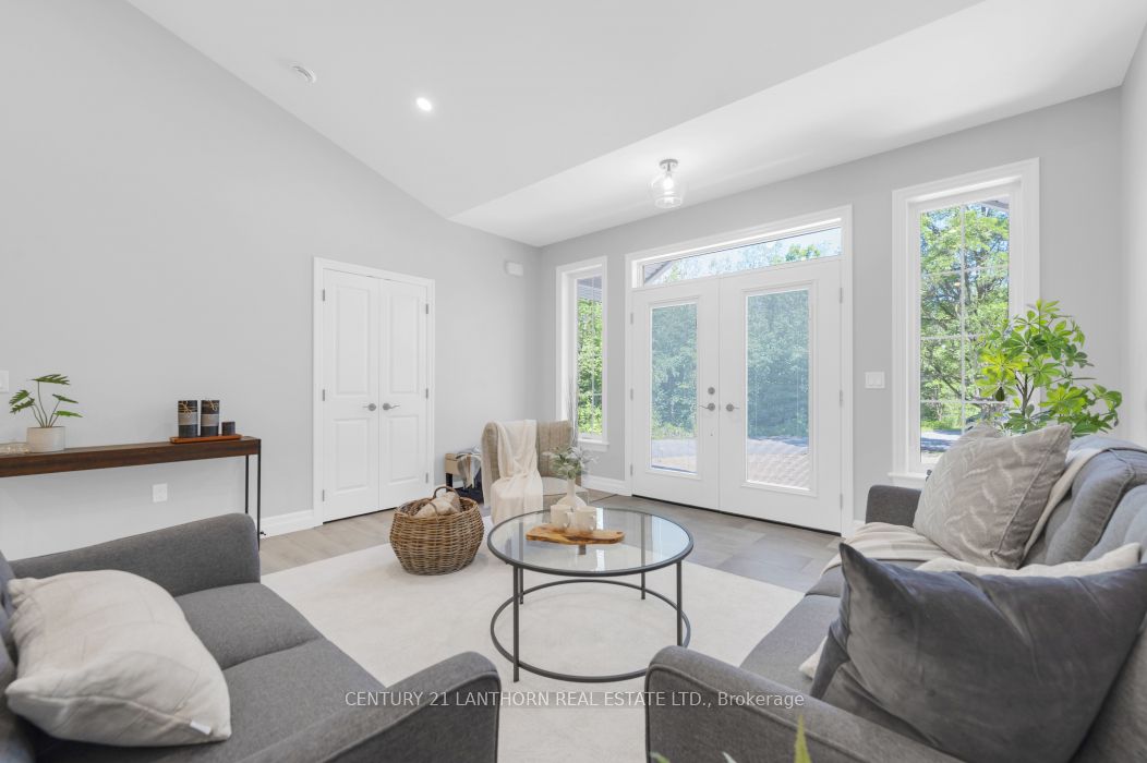 1713 Hollowview Road Property Photo 13