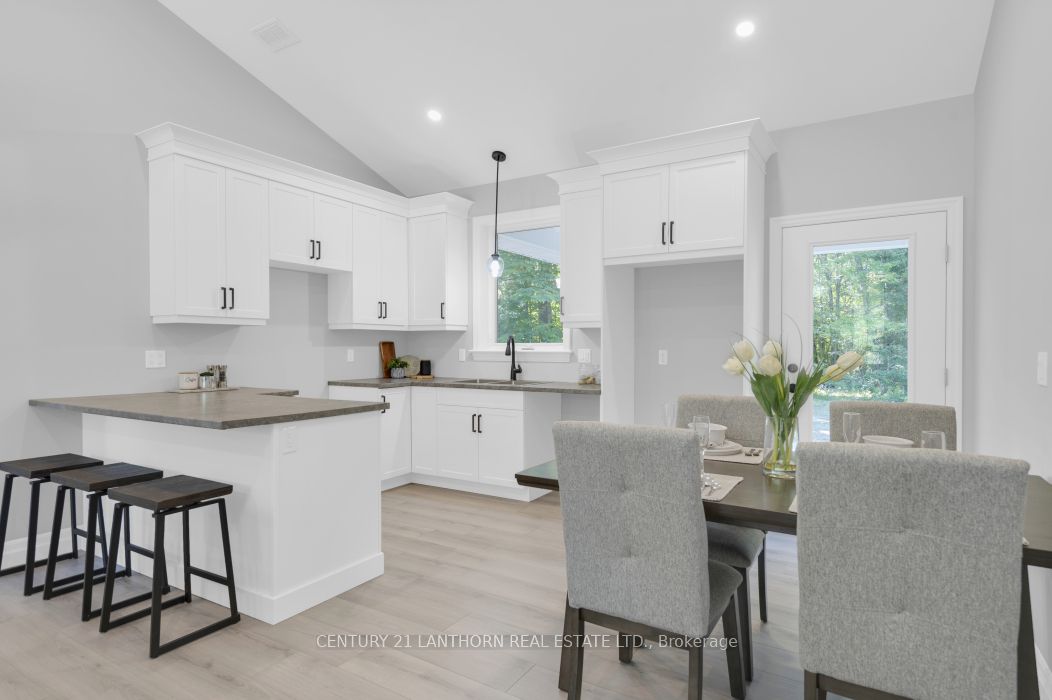 1713 Hollowview Road Property Photo 16